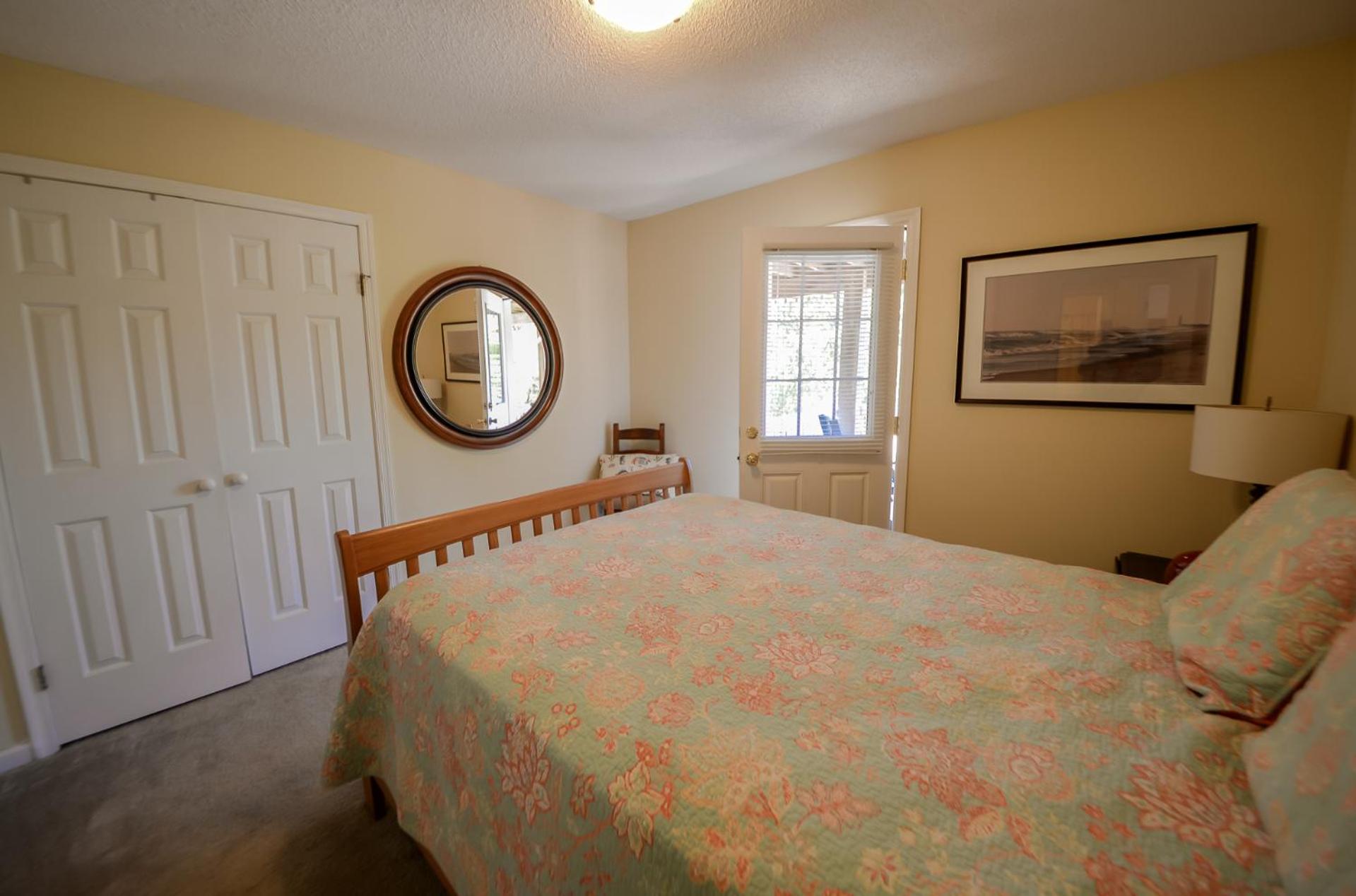 Carolina Breeze - Southern Shores, Chickahauk, 200 Yards to the Beach, Flex Stays, Private Decks