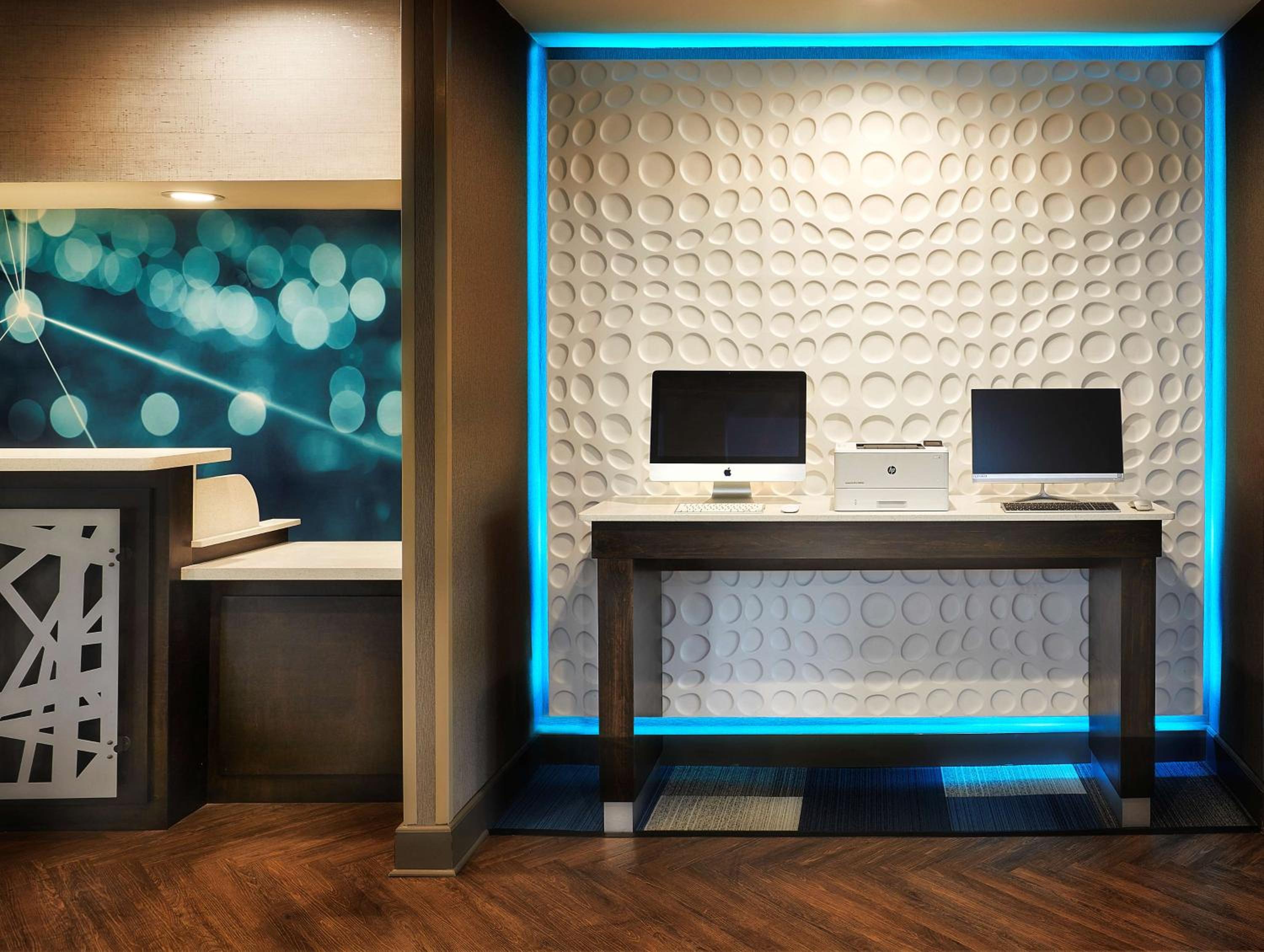 Best Western Plus Lewisville Flower Mound - Property Image 1