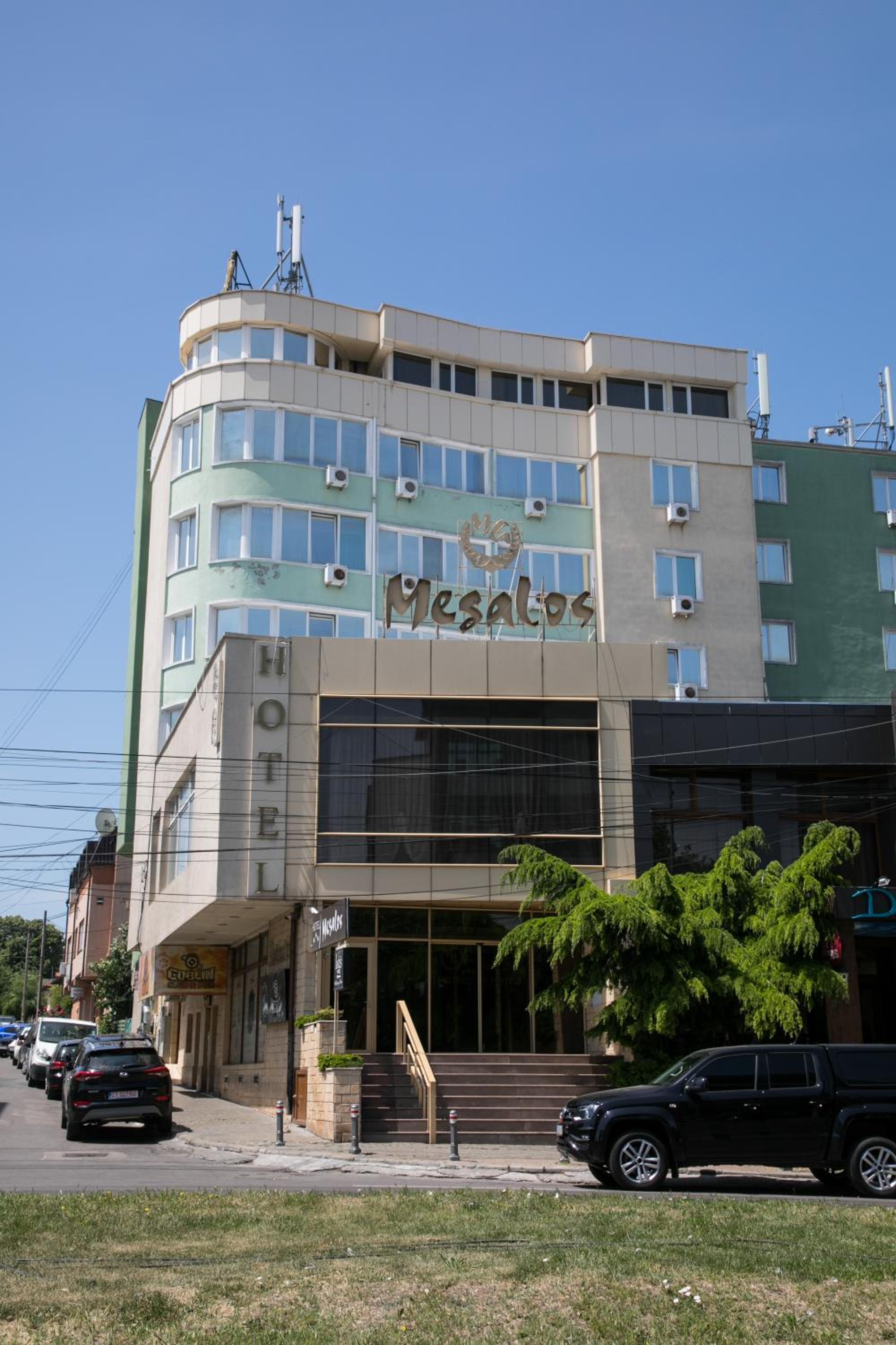 Hotel Megalos - Image 1