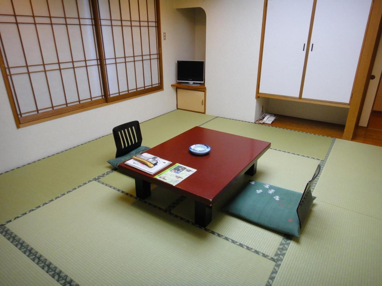 Kisoya, Gero - 16