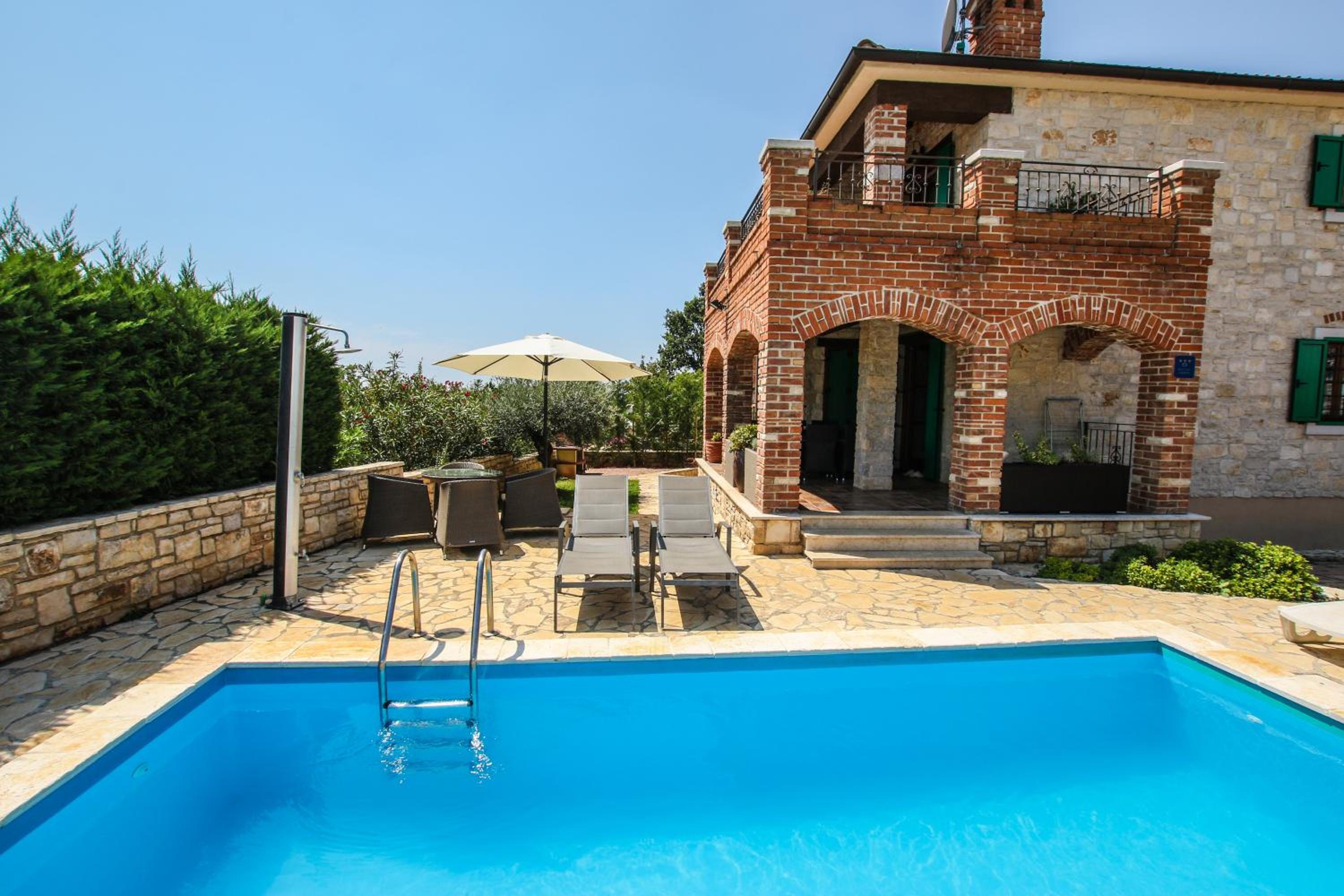 Villa Istriana Jakob with pool view 3