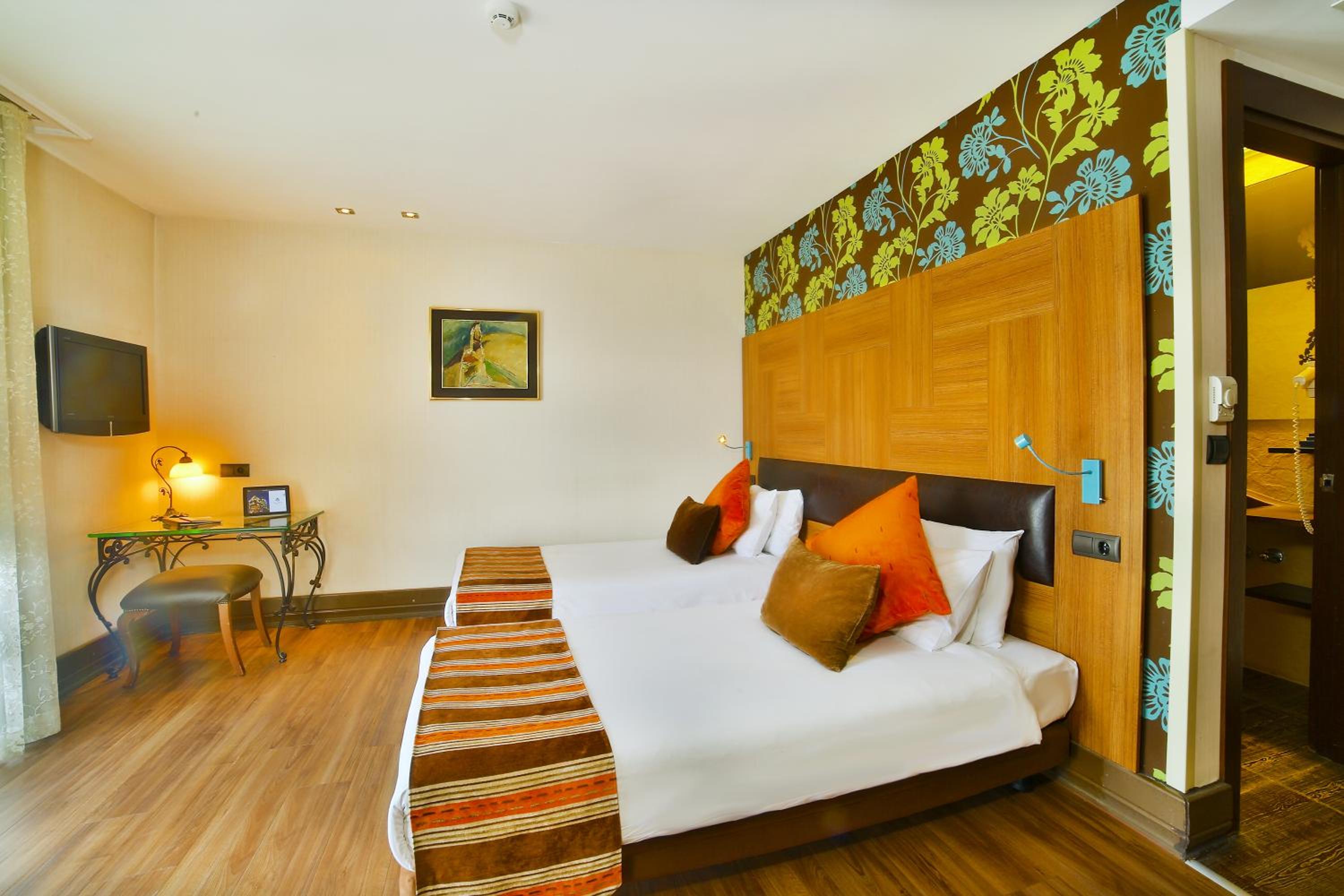 Konak Hotel Taksim - Image 34