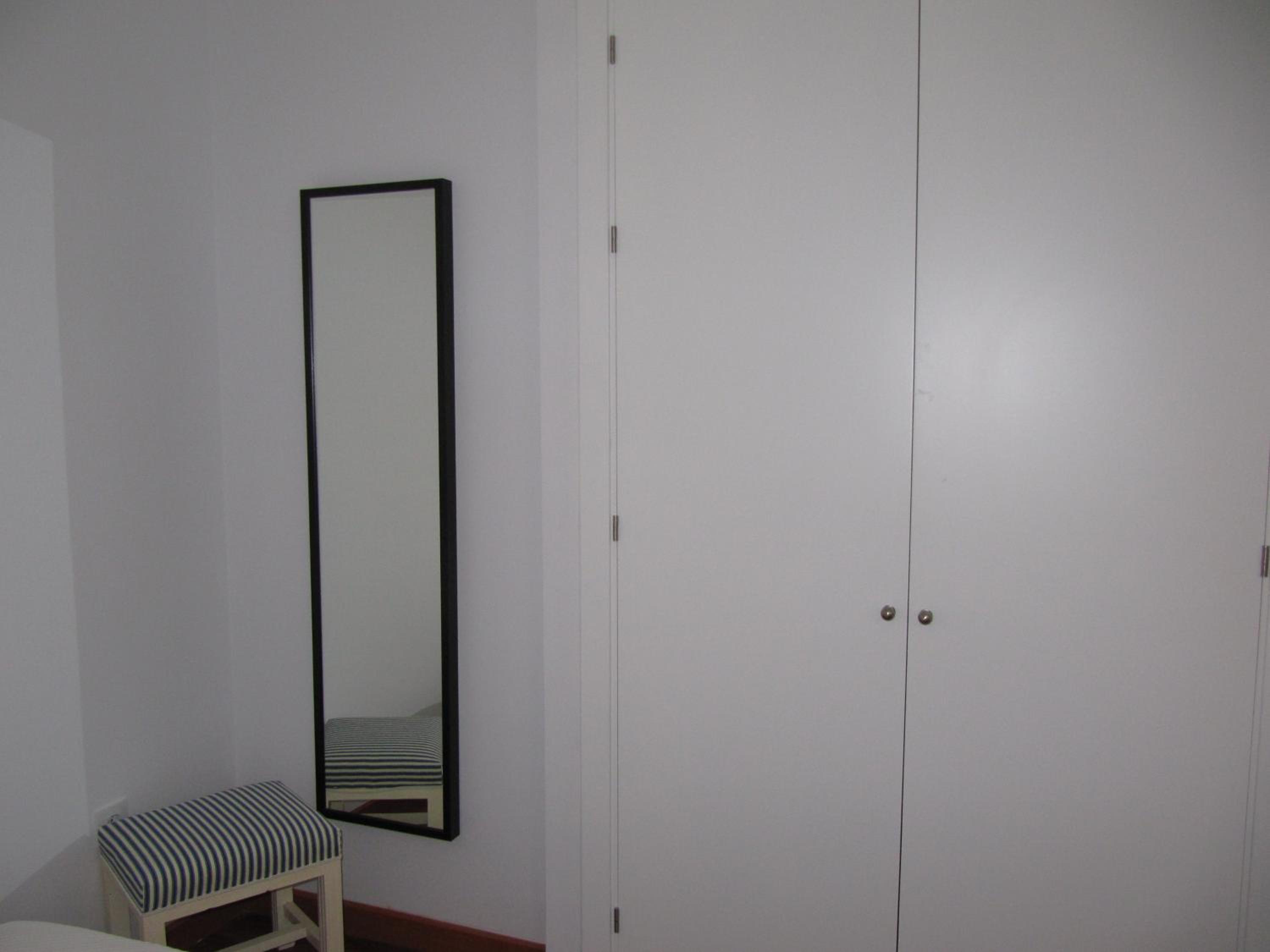 Photo 51