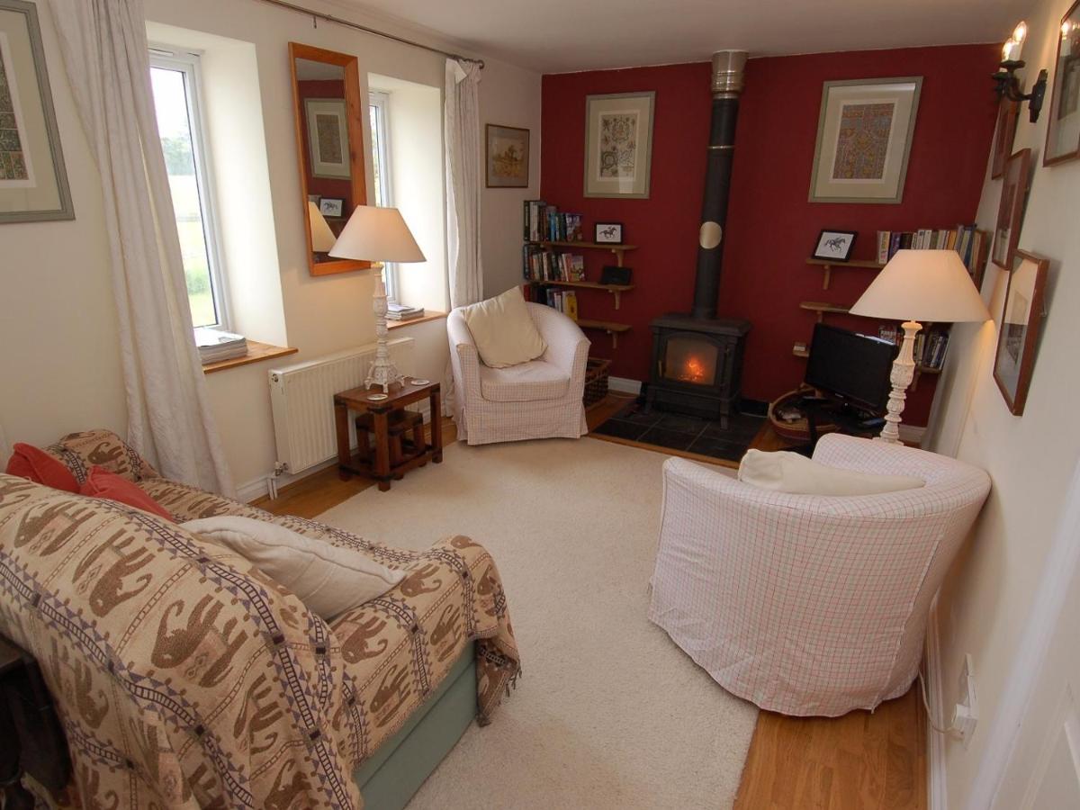Acorn Cottage view 3