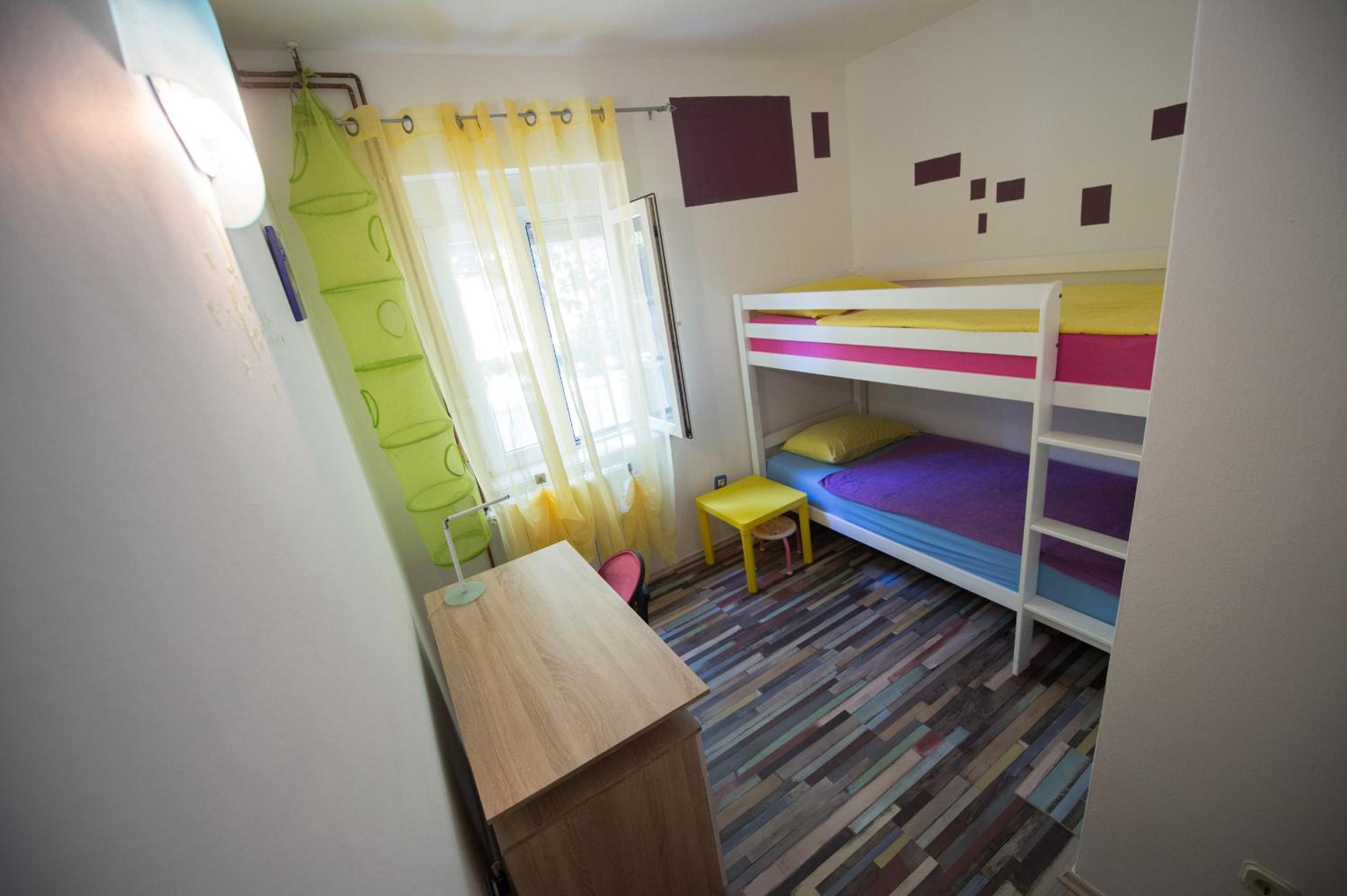 Photo 42