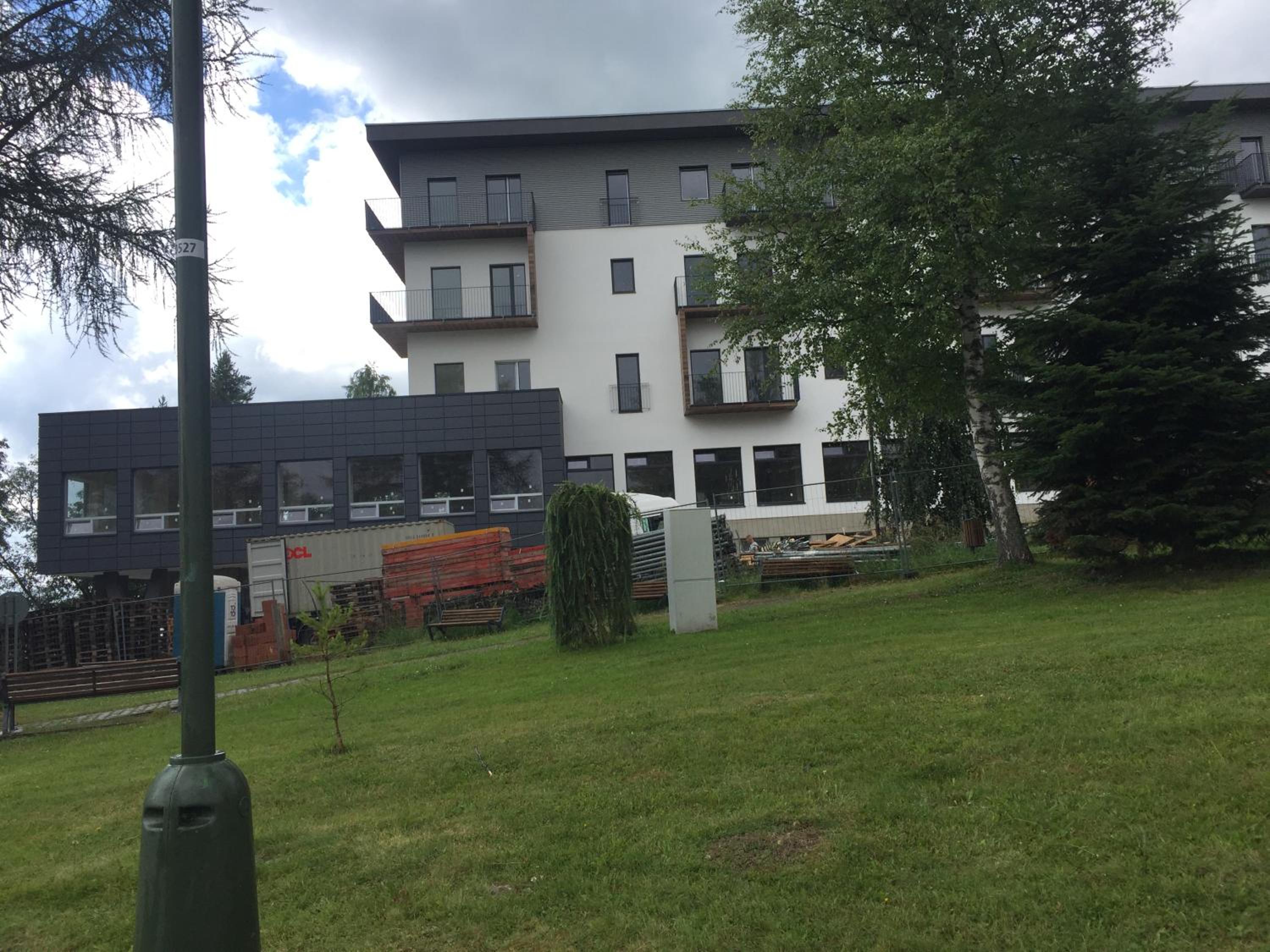 Photo 6