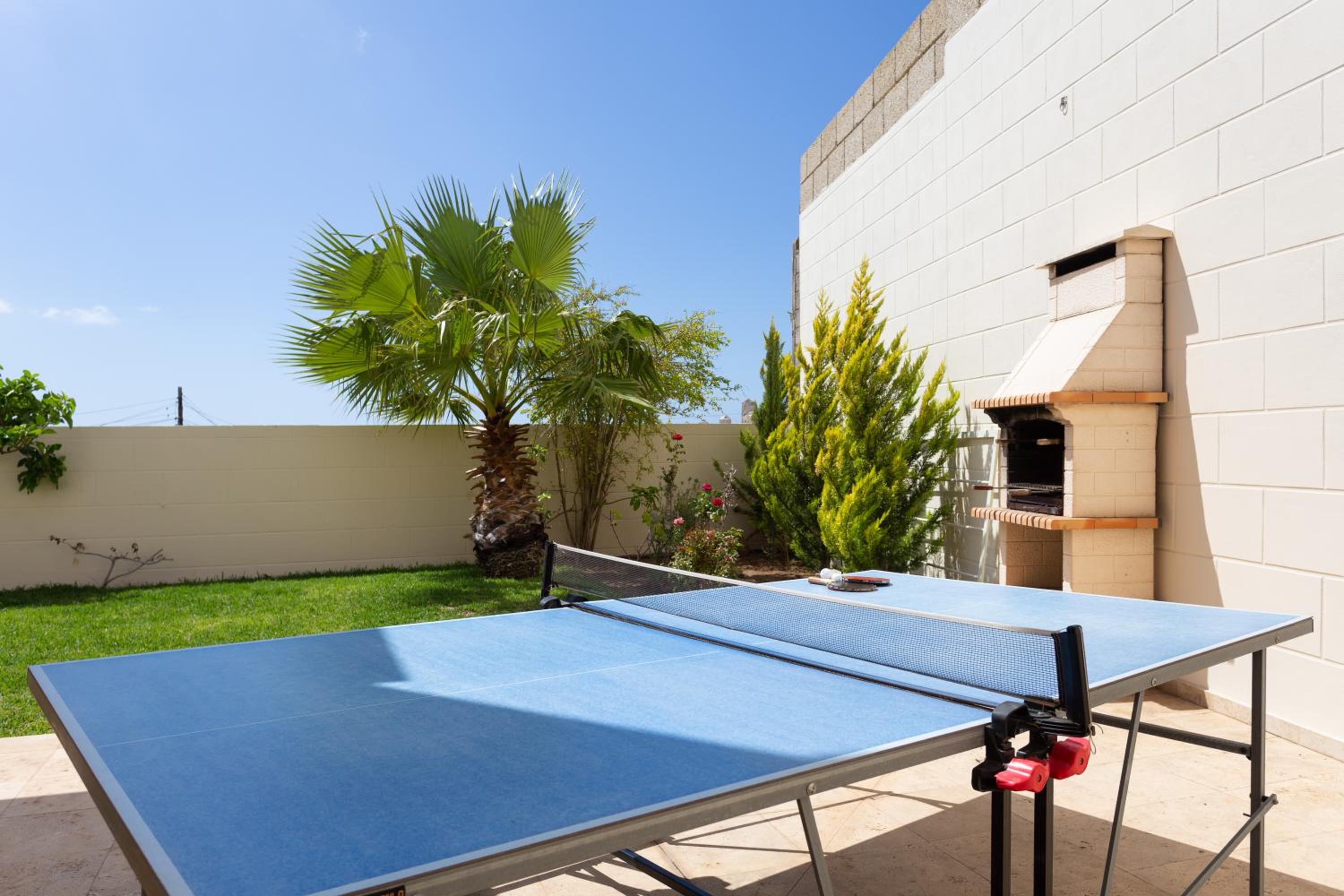 Tabaiba Luxus Chalet with heatable pool view 5