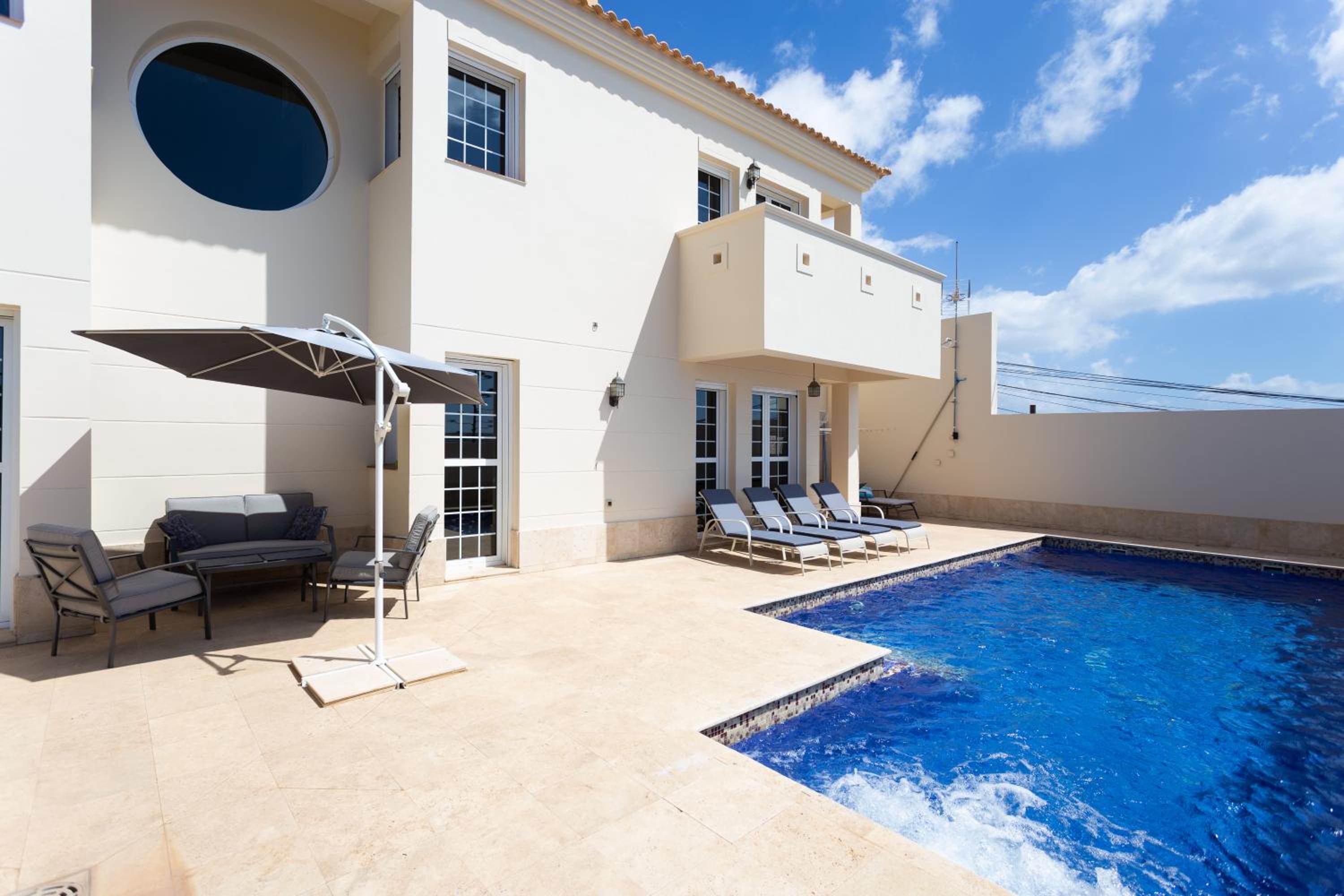 Tabaiba Luxus Chalet with heatable pool view 2
