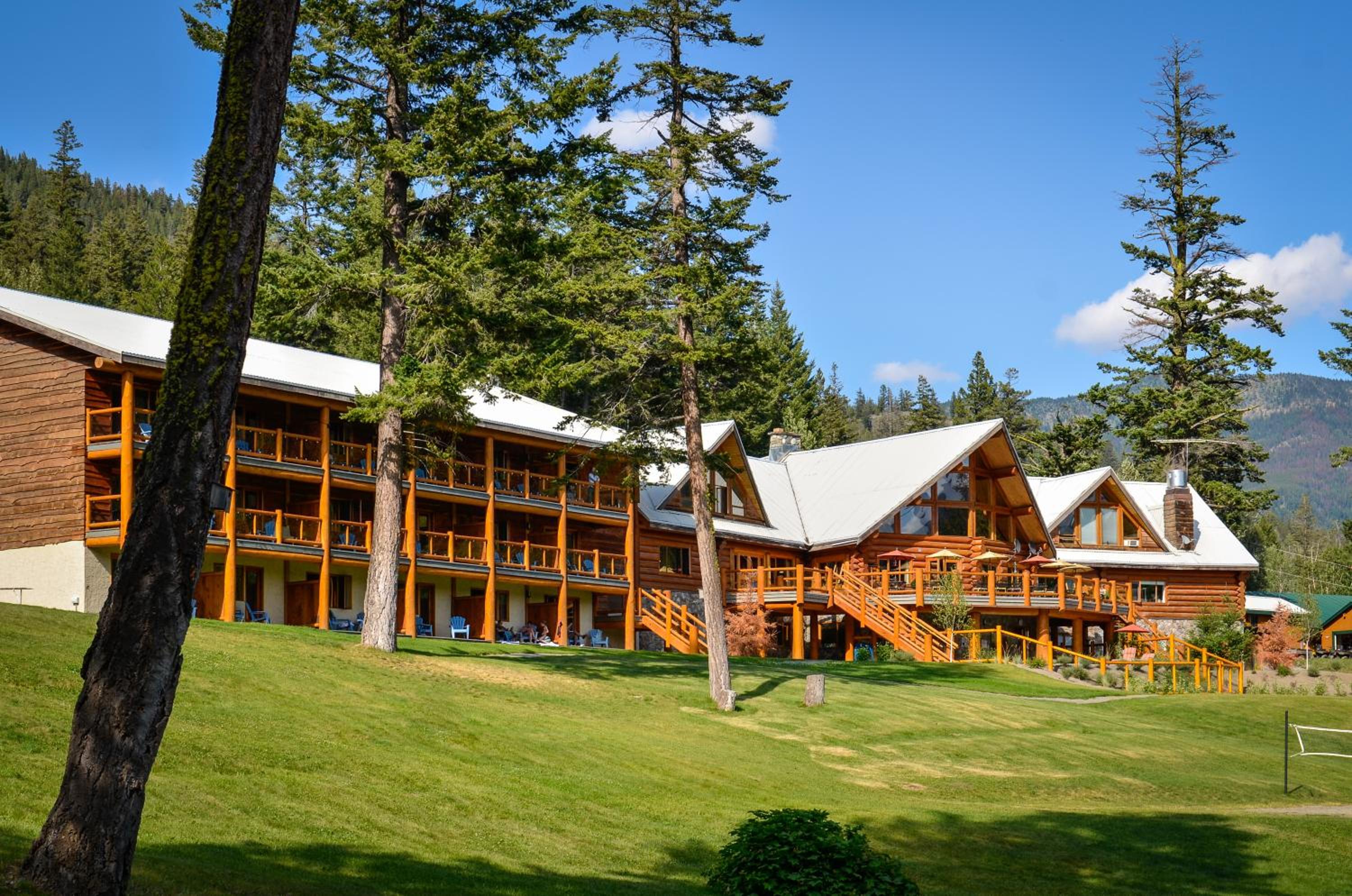 Tyax Lodge & Heliskiing