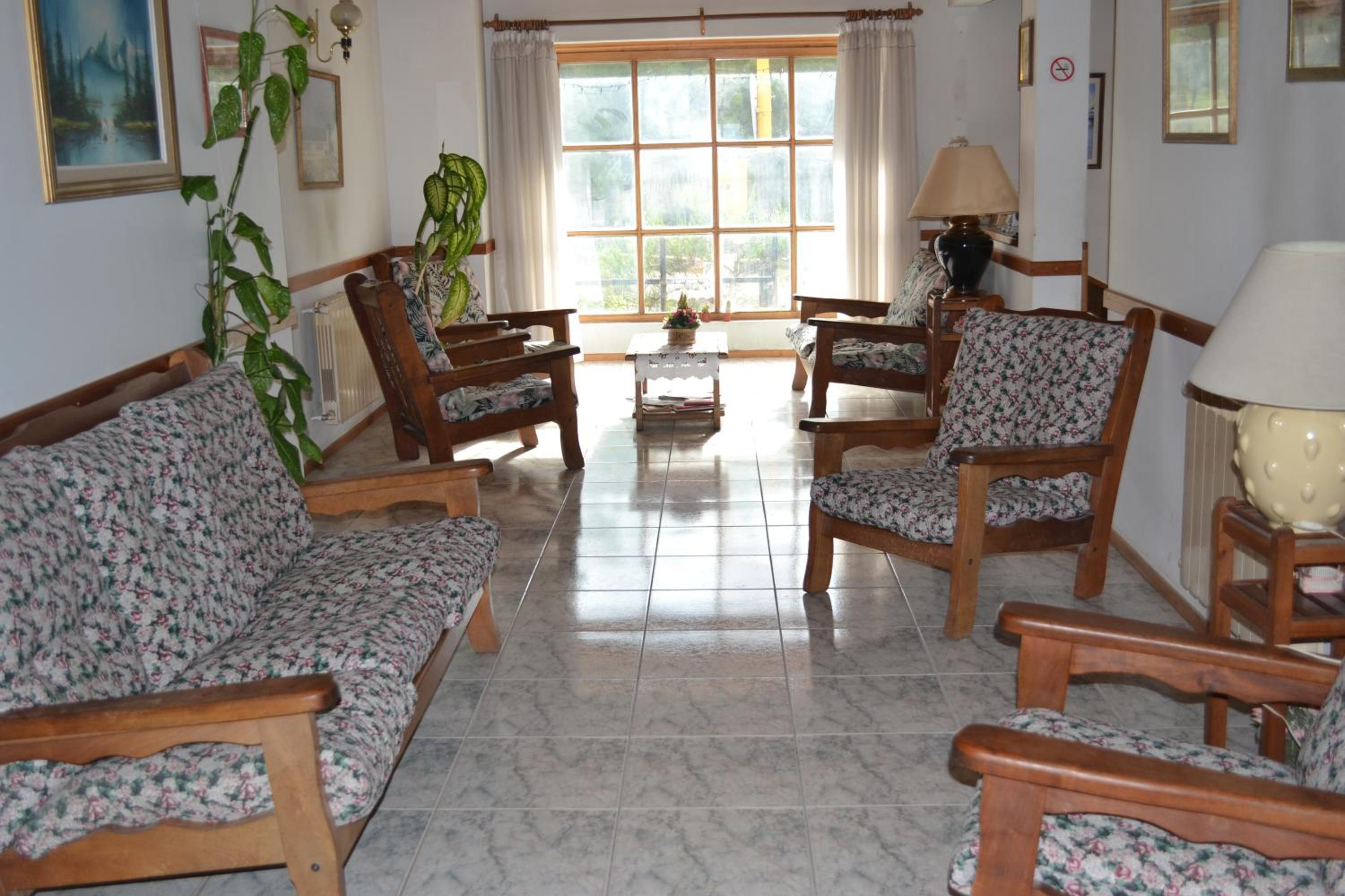 Hostal Rio Ona