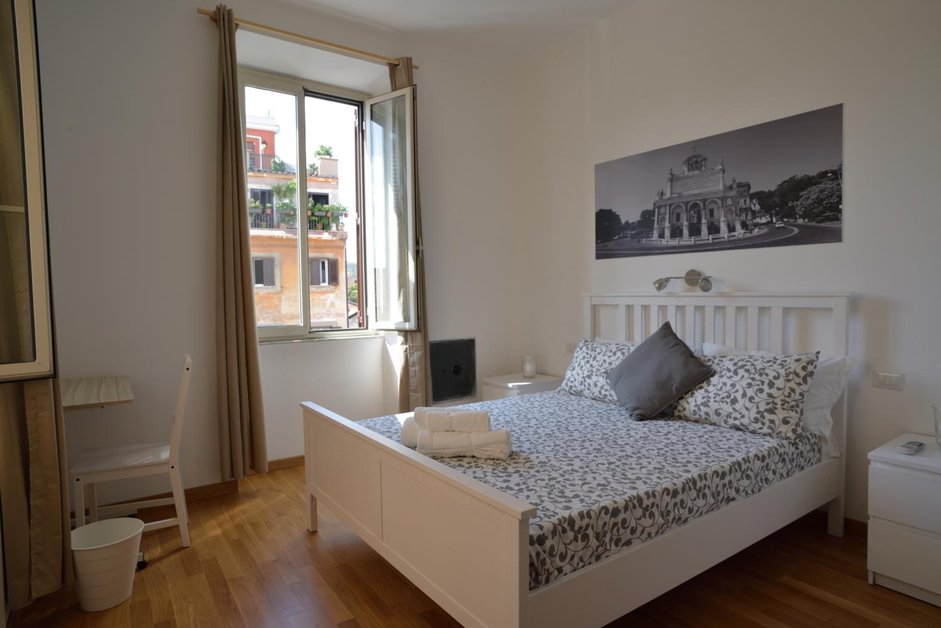 Livia B&B - Trastevere