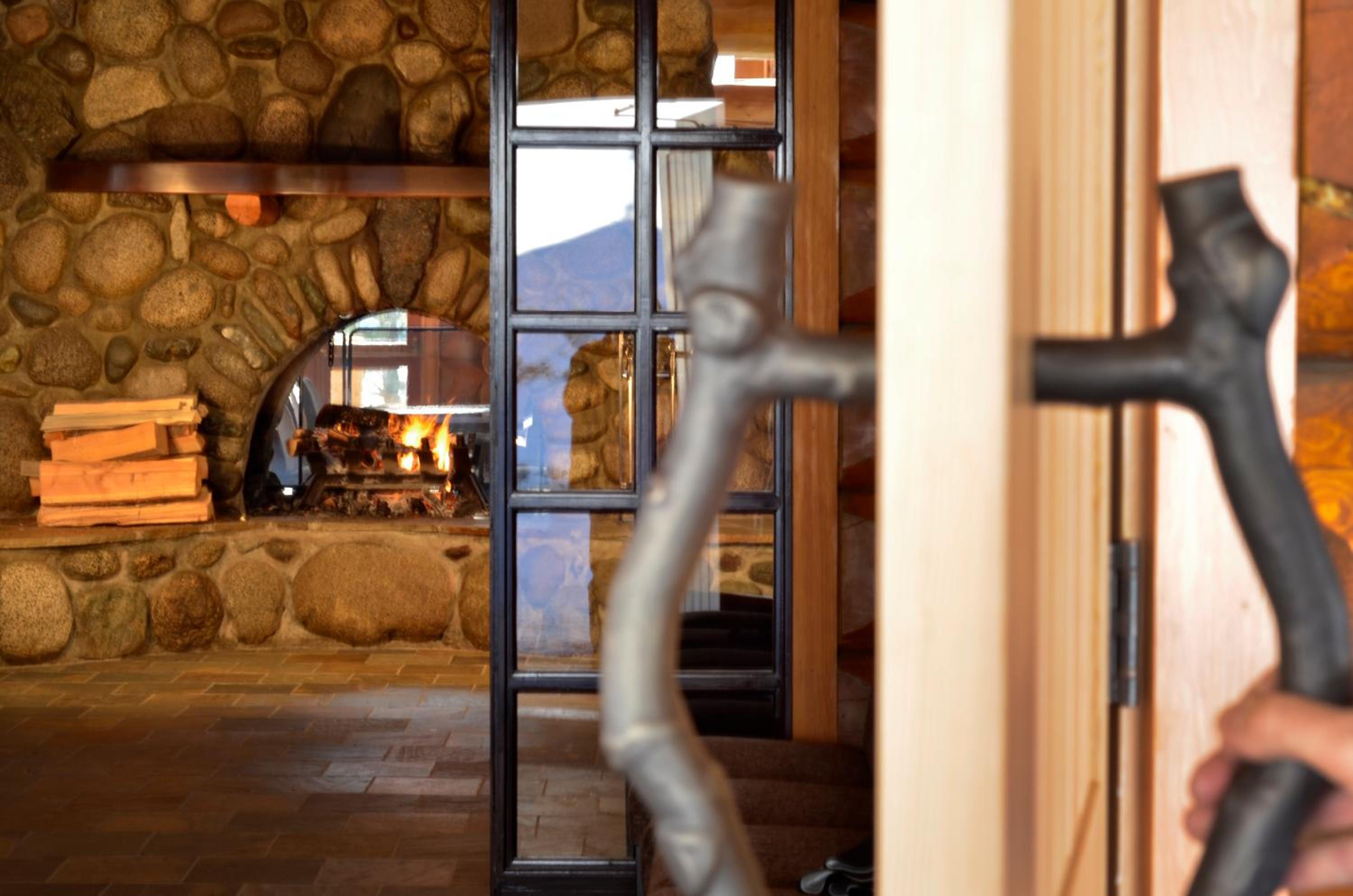 Tyax Lodge & Heliskiing