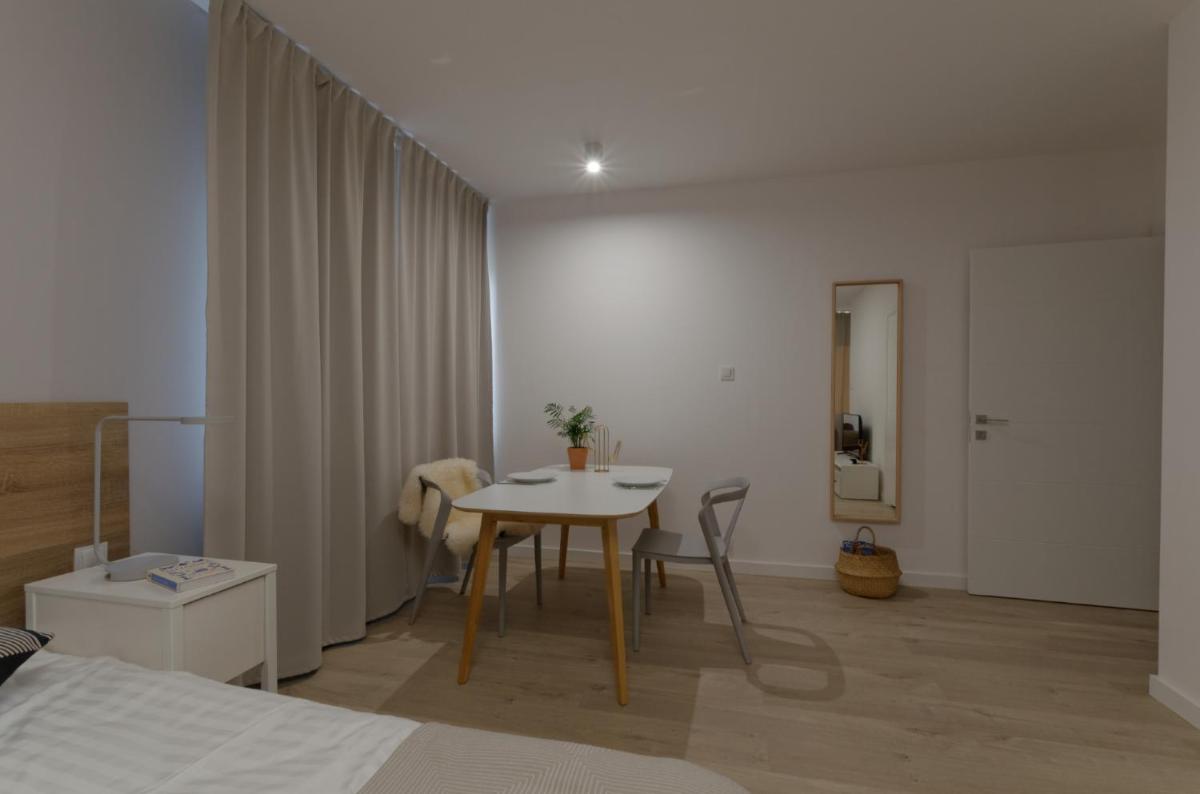 Apple Green Apartments view 2