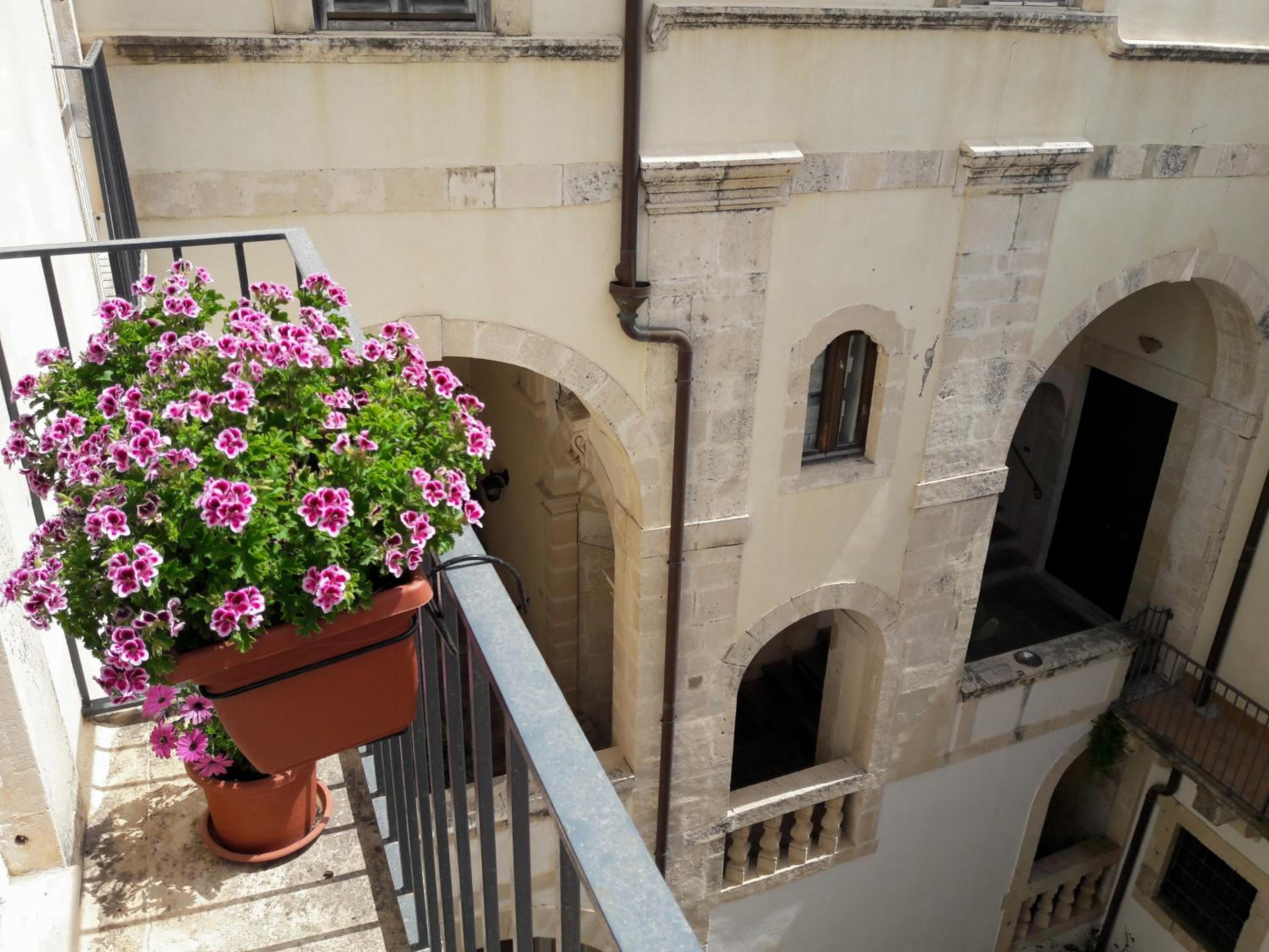 Incantevole appartamento in palazzo storico Ortigia