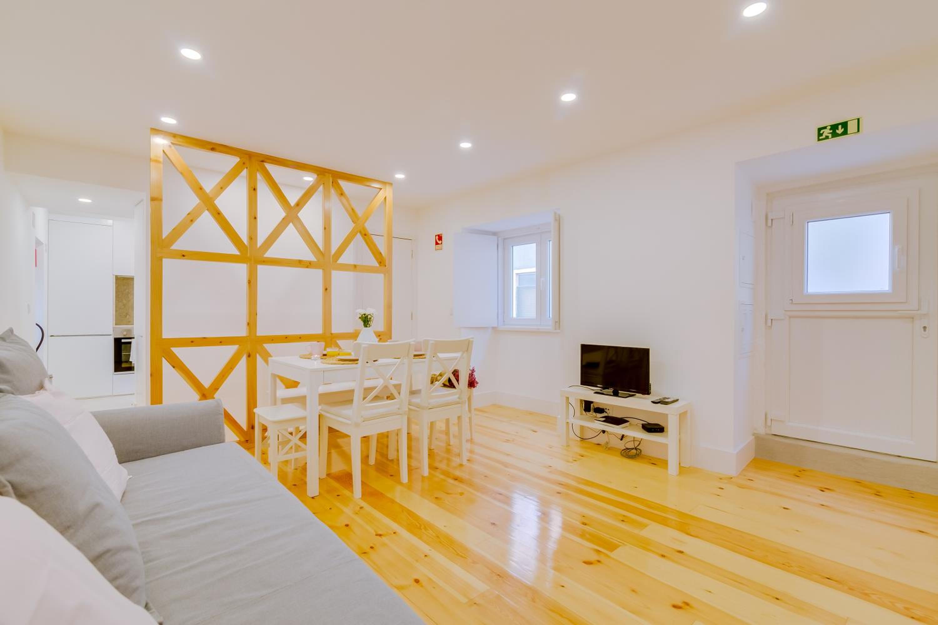 Casa dos Doutores, a cozy apartment in Lisbon view 4