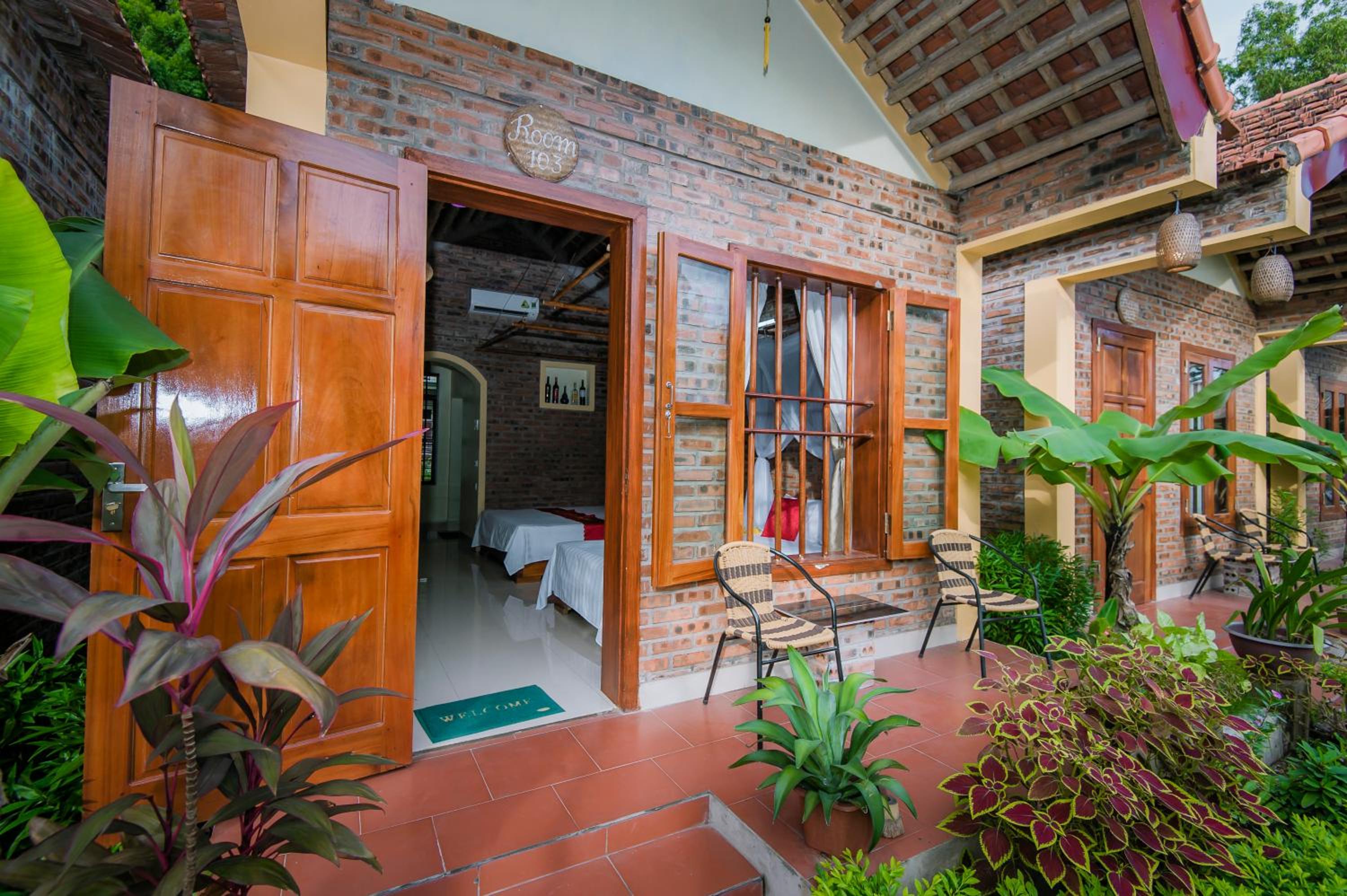 Tam Coc Lake View Homestay