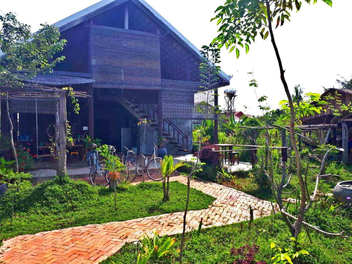 Urban Farmhouse