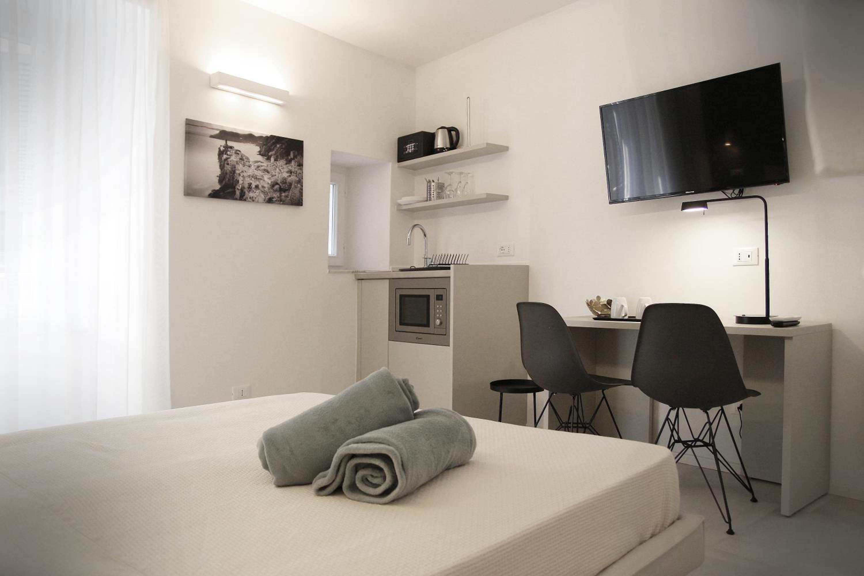 MADA Charm Apartments Terrace&Carugio photo 5