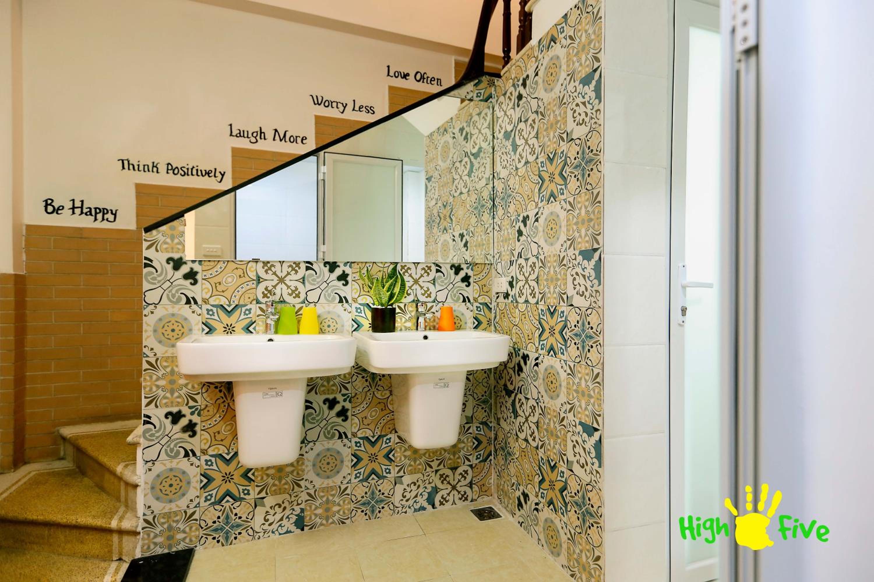 Hanoi High Five hostel