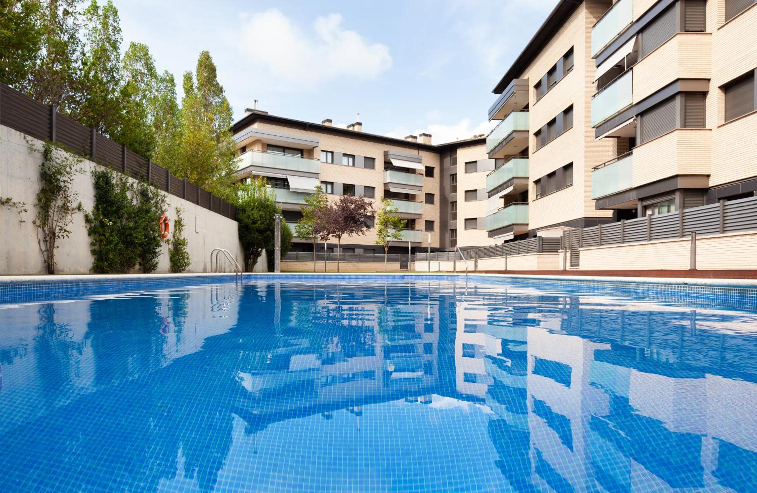 Lets Holidays apartment pool Puerto Rico