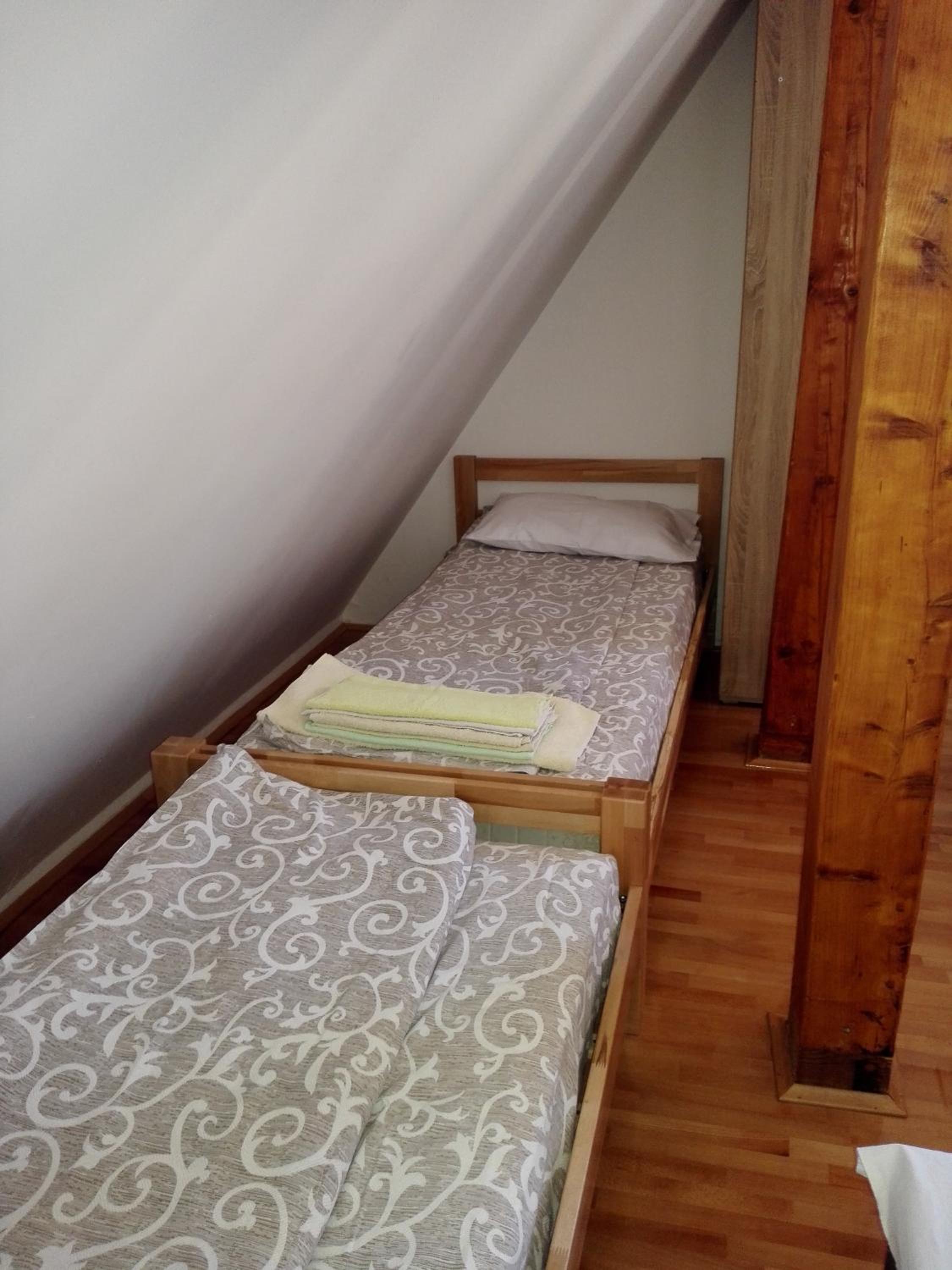 Pešić Apartmani view 2