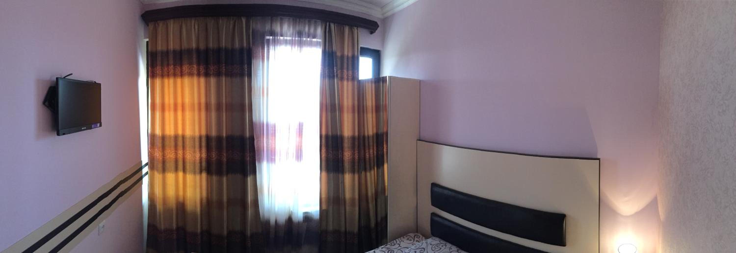 Arm Hostel