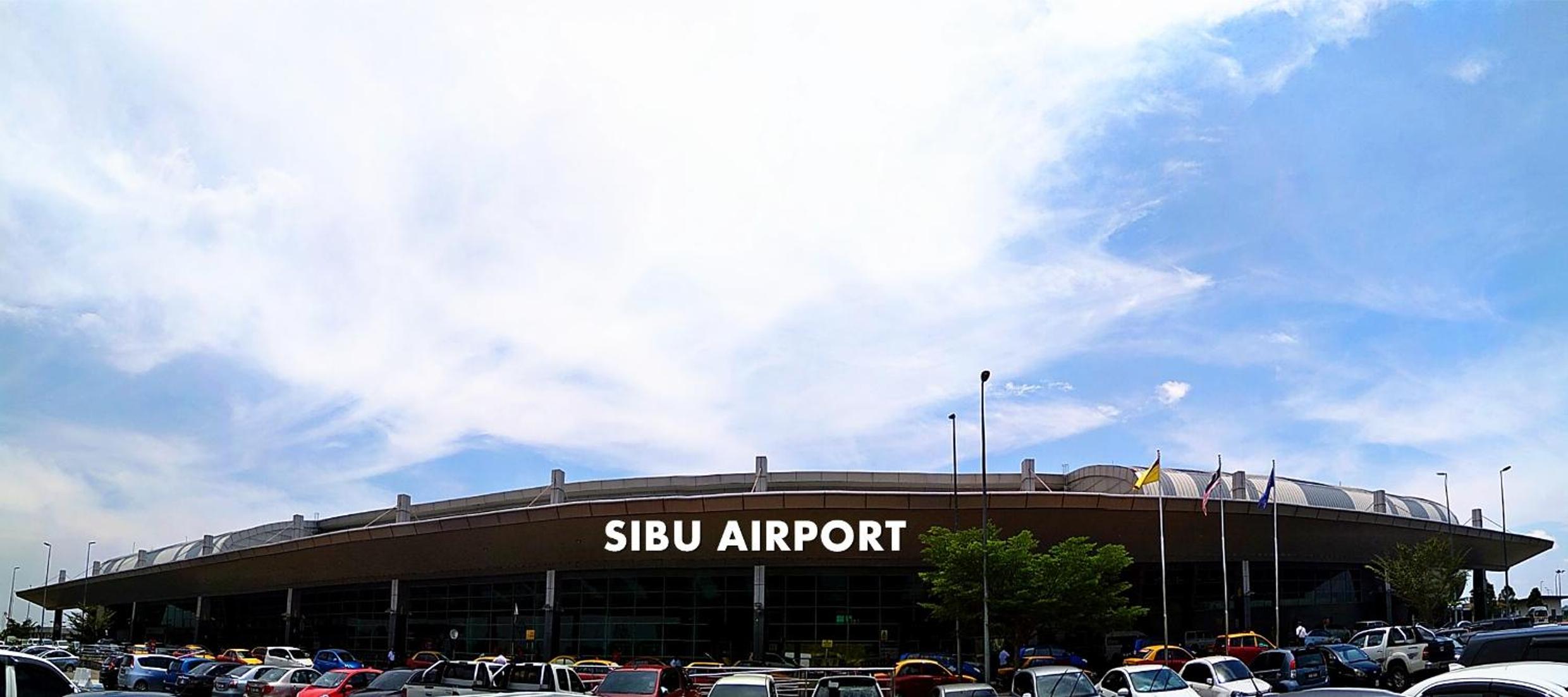 H Homestay Sibu - 1000Mbps 1Gbps Wifi, Astro & Auto Gate Parking Semi Detached House!