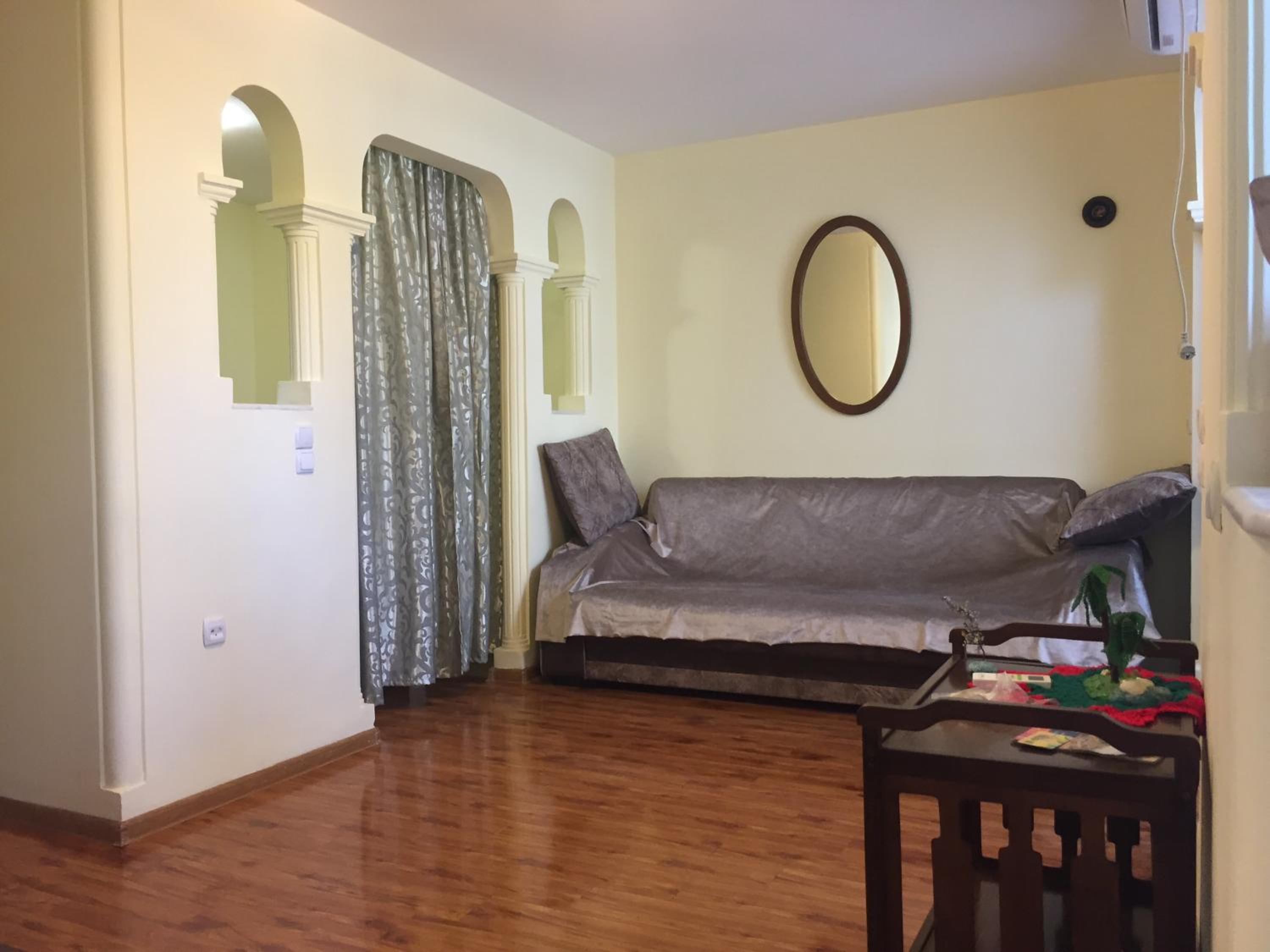 House at Ortachala view 4