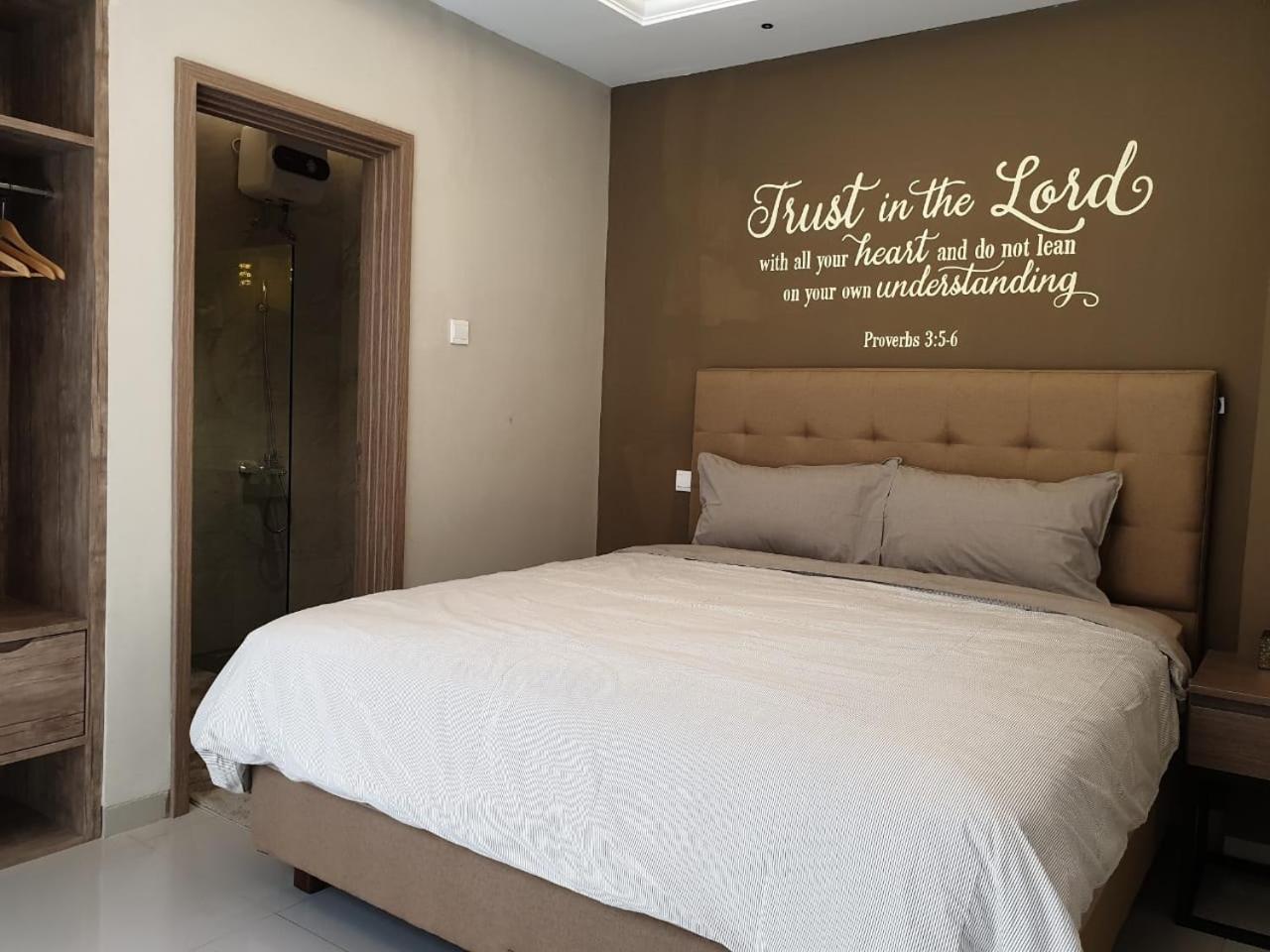 Danka@Taman Golf Residence view 4