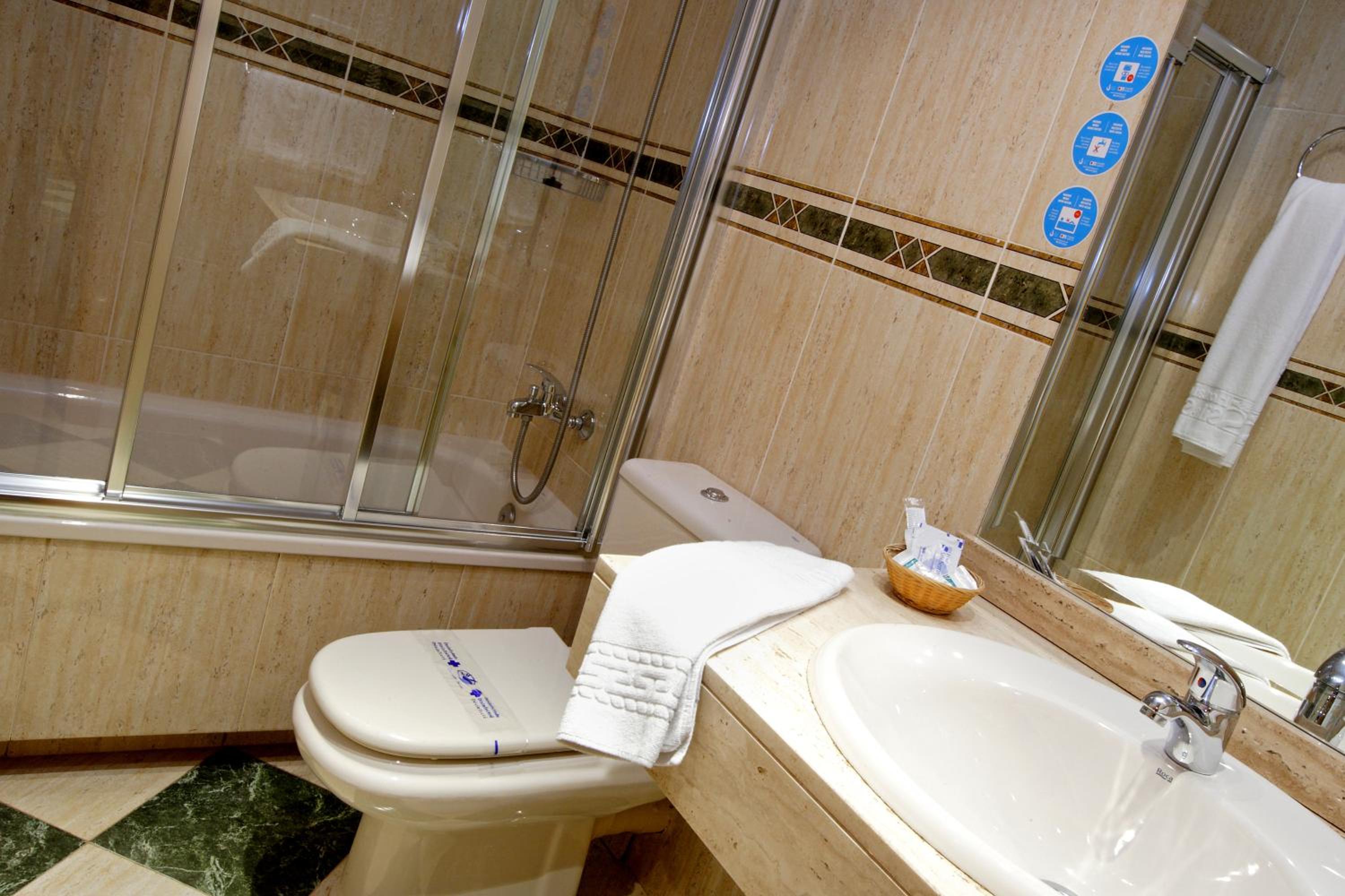 Hostal Silserranos