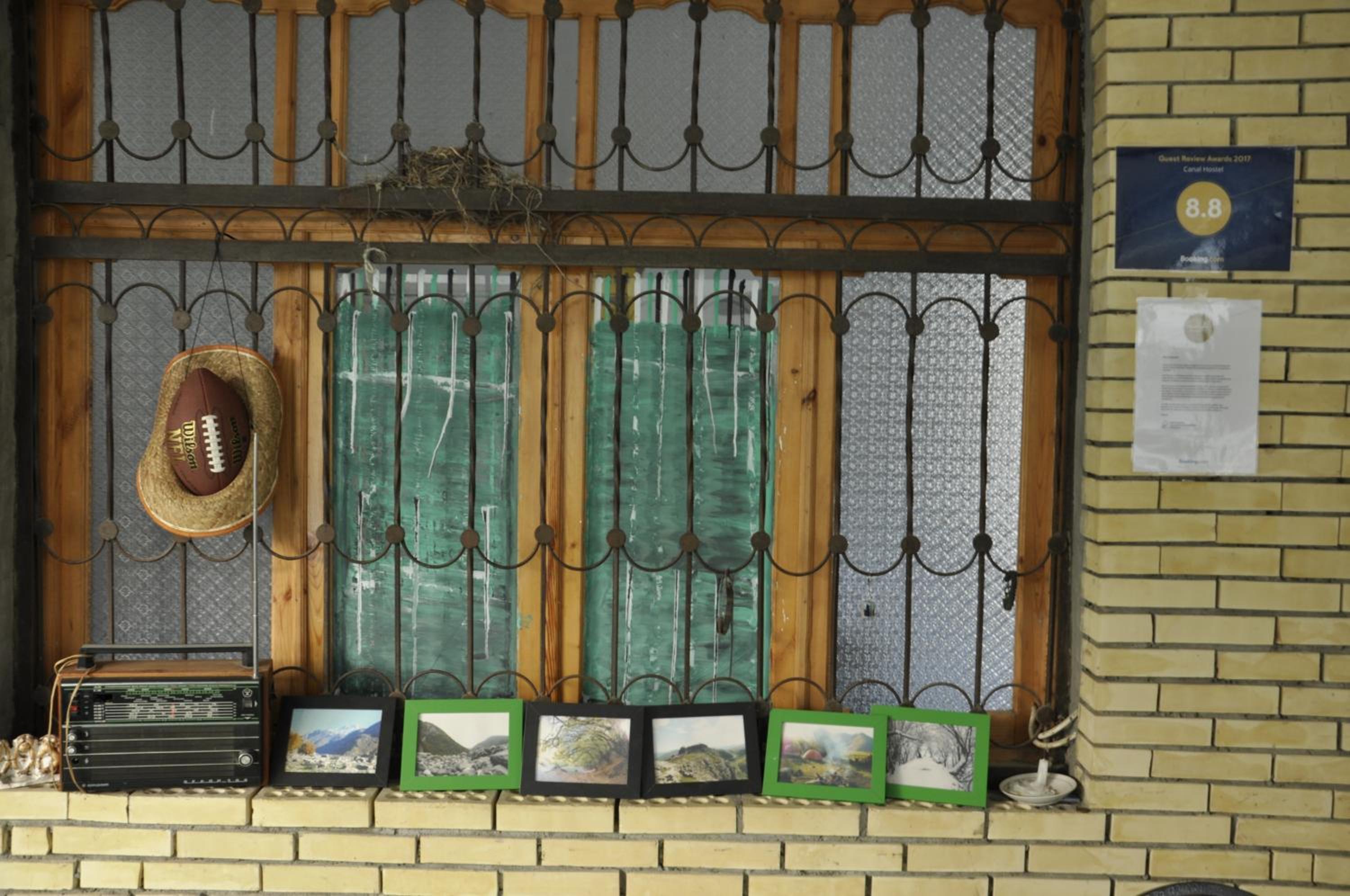Canal Hostel