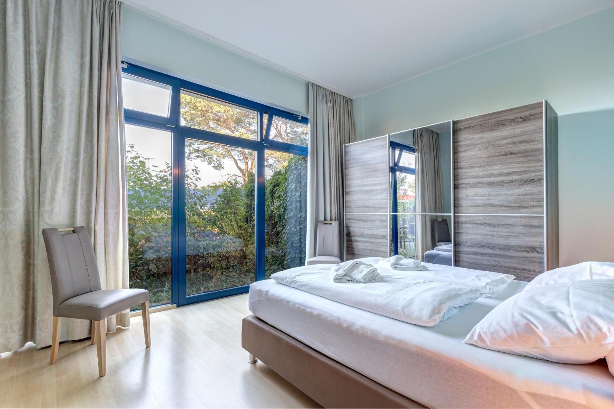 Bella Vita view 3