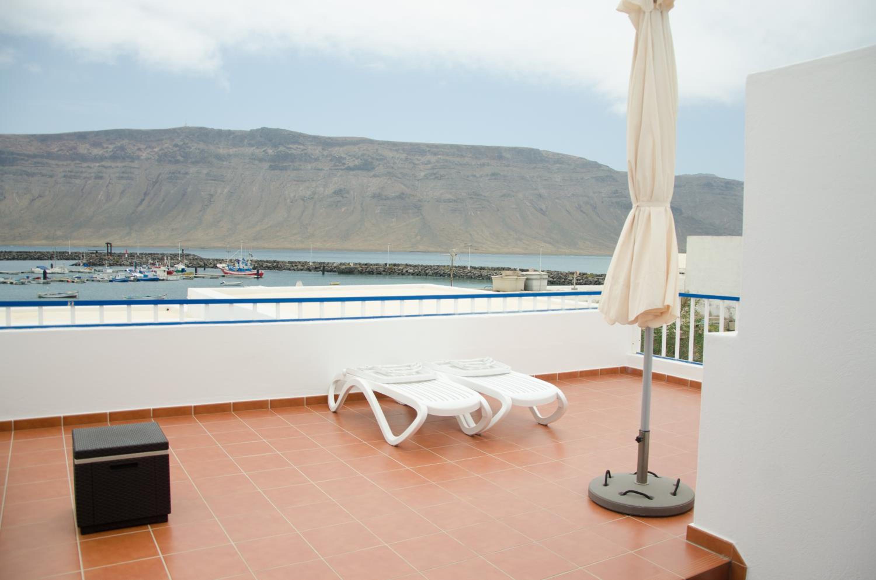 Apartamentos El Marinero - Avenida