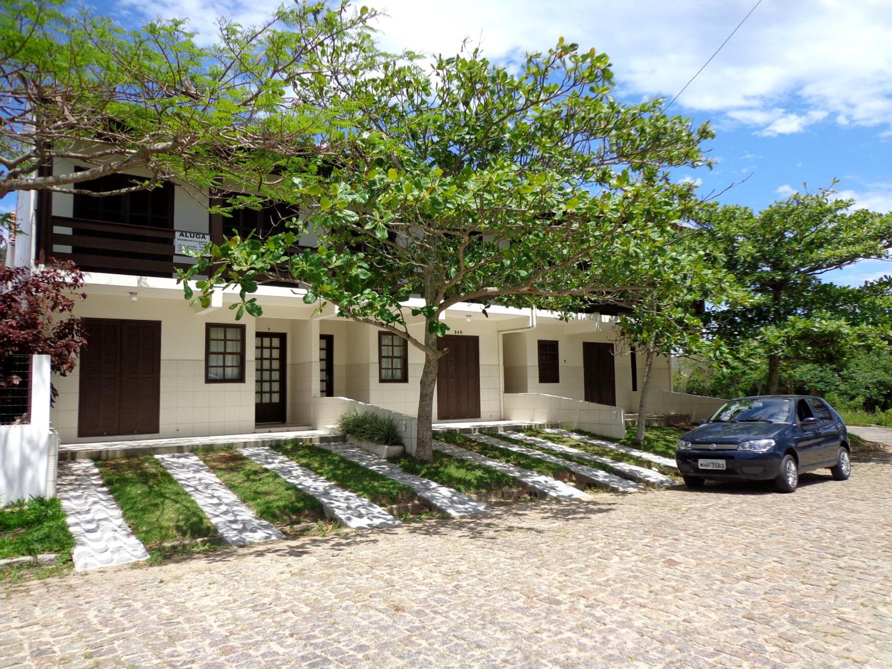 Casa perto da Praia com Vista para Lagoa - Garopaba