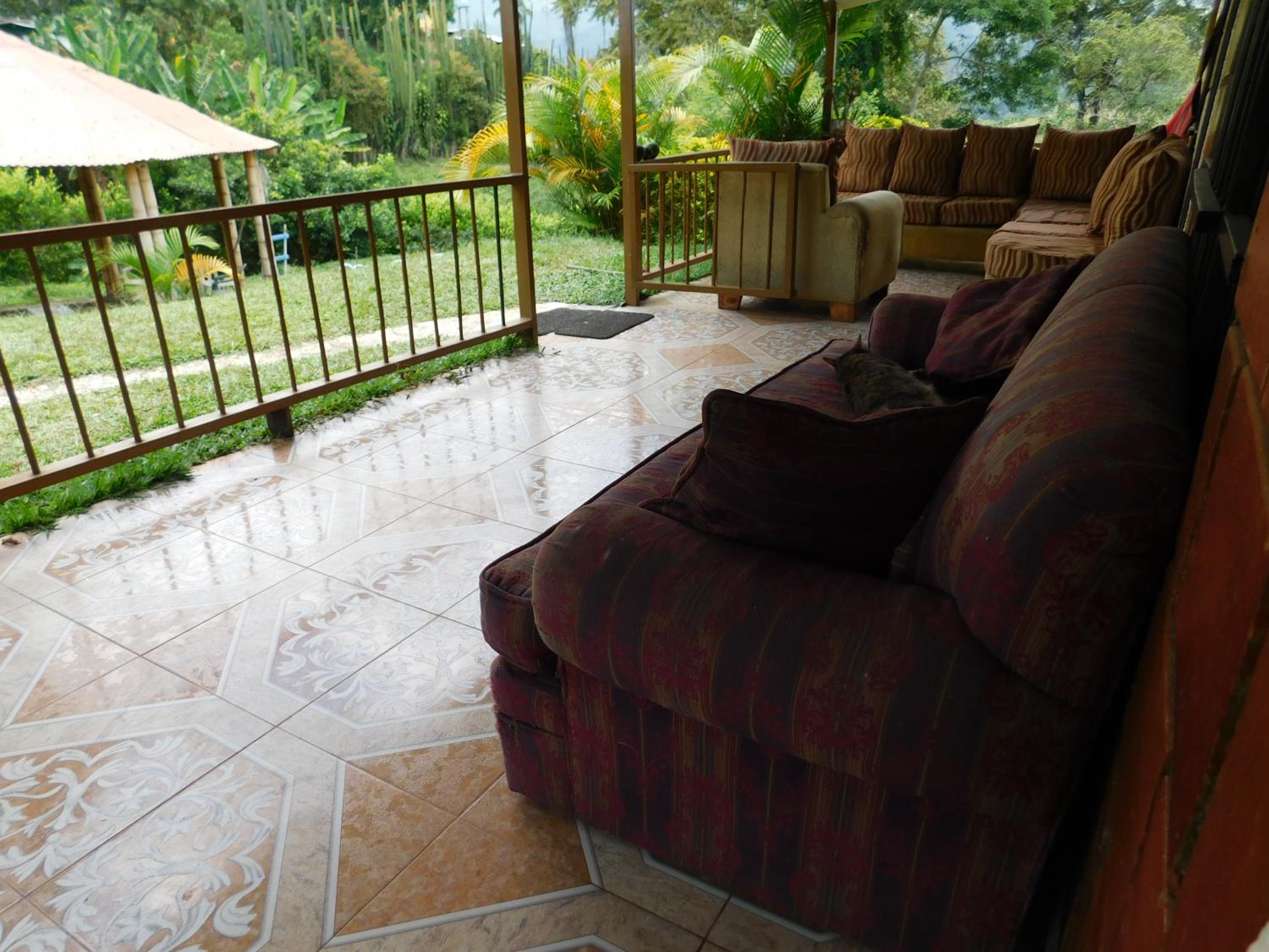 Casa Campo alojamiento campestre para descanso en Calarcá Quindío