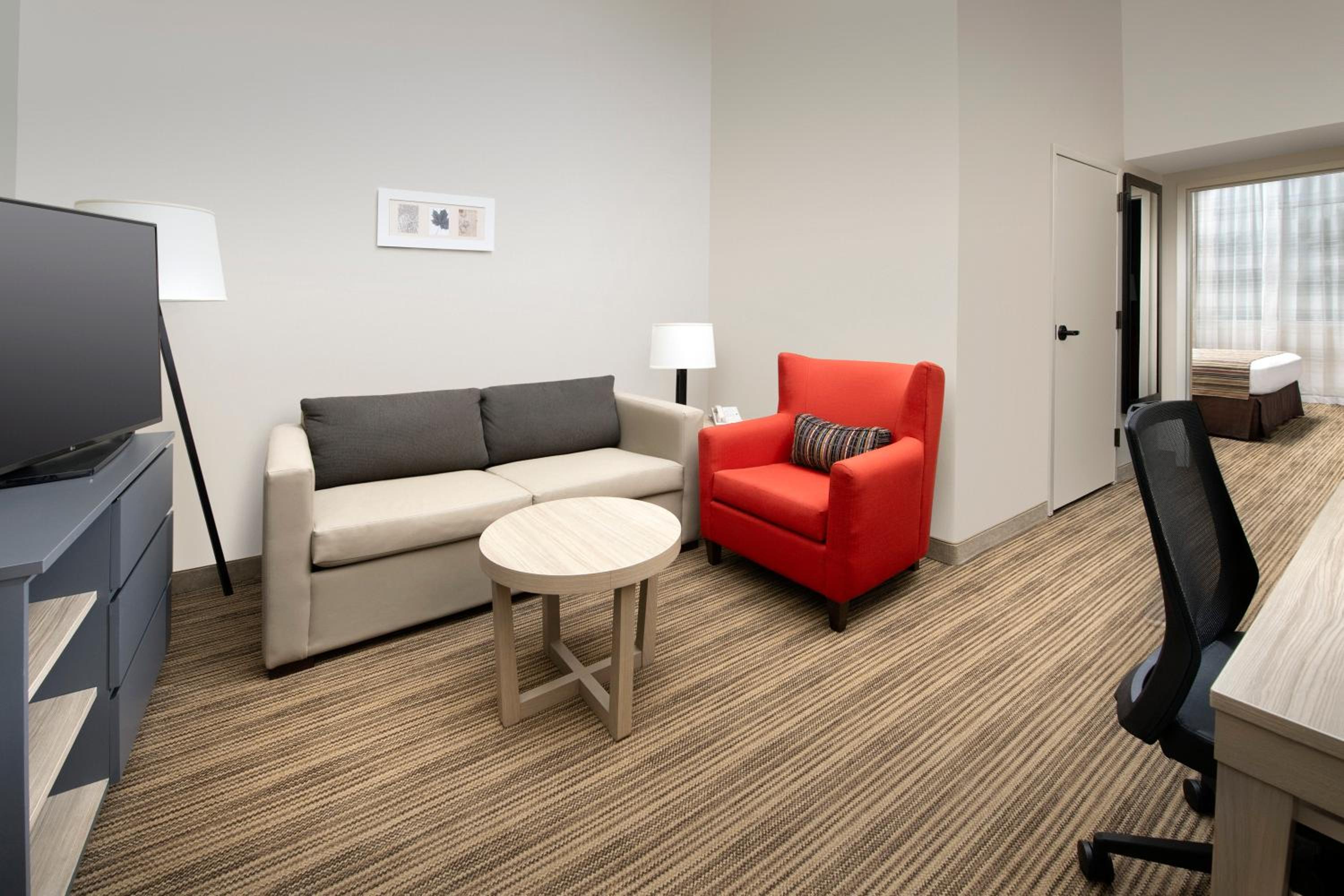 Country Inn  Suites by Radisson, Houston Intercontinental Airport East, TX - Property Image 3