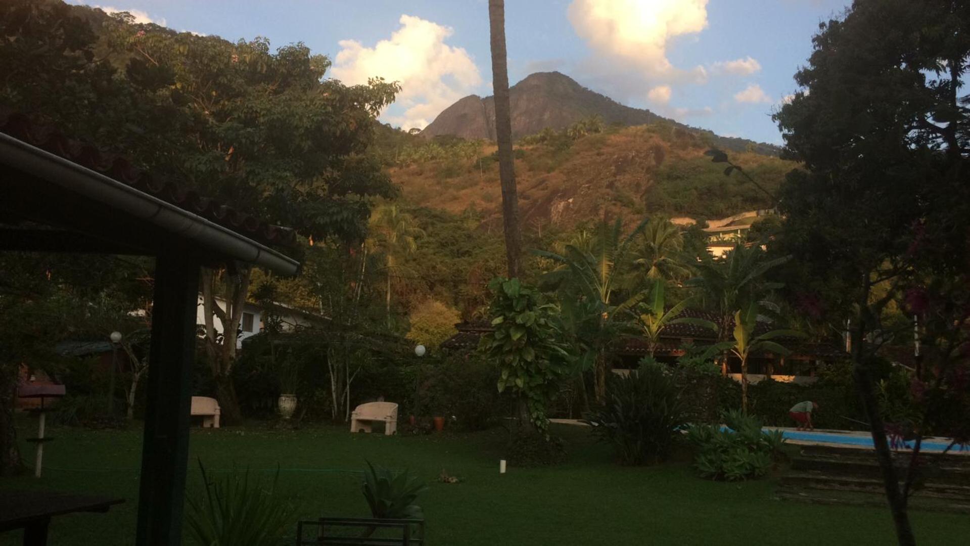 Casa Colonial Térrea no Saco da Capela em Ilhabela