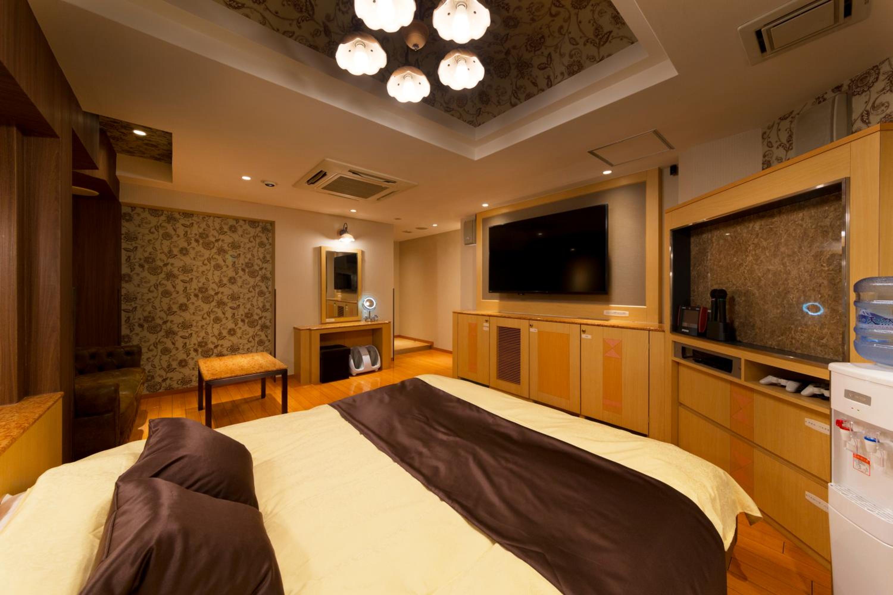 Hotel Luna Ikeda (Adult Only)