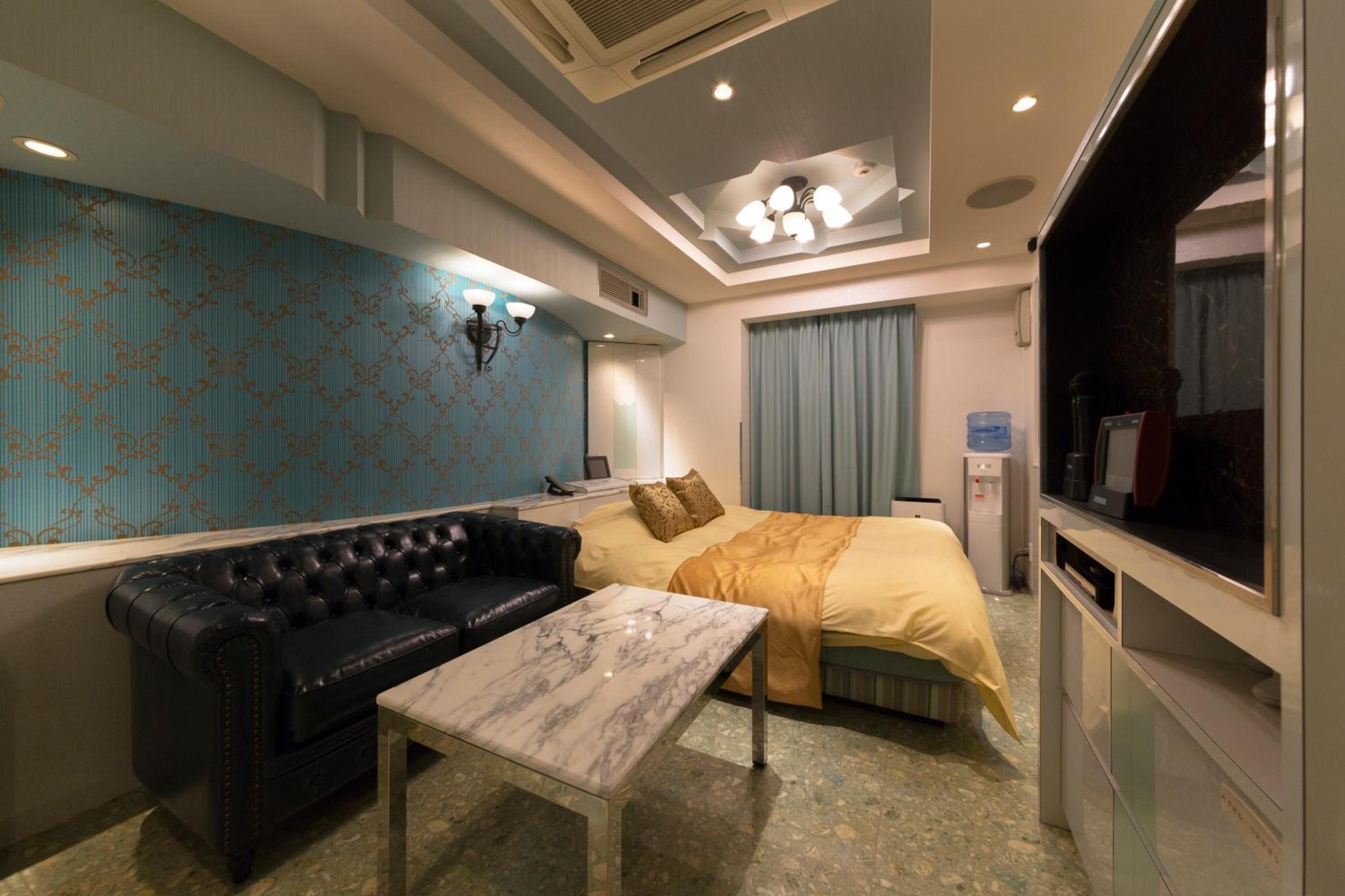 Hotel Luna Ikeda (Adult Only)