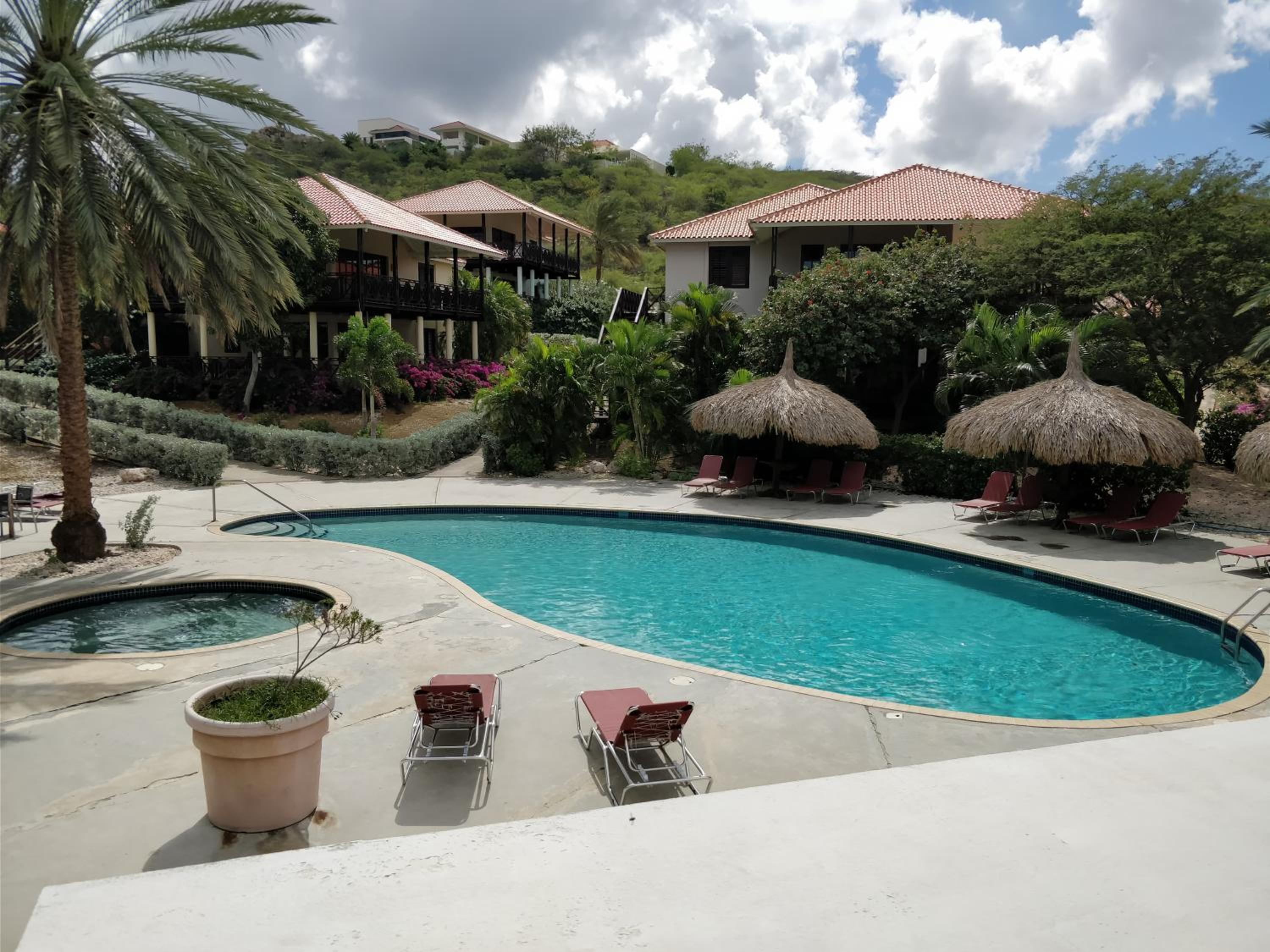 Blue Bay Beach Villa at Pool and Golfcourse view 3