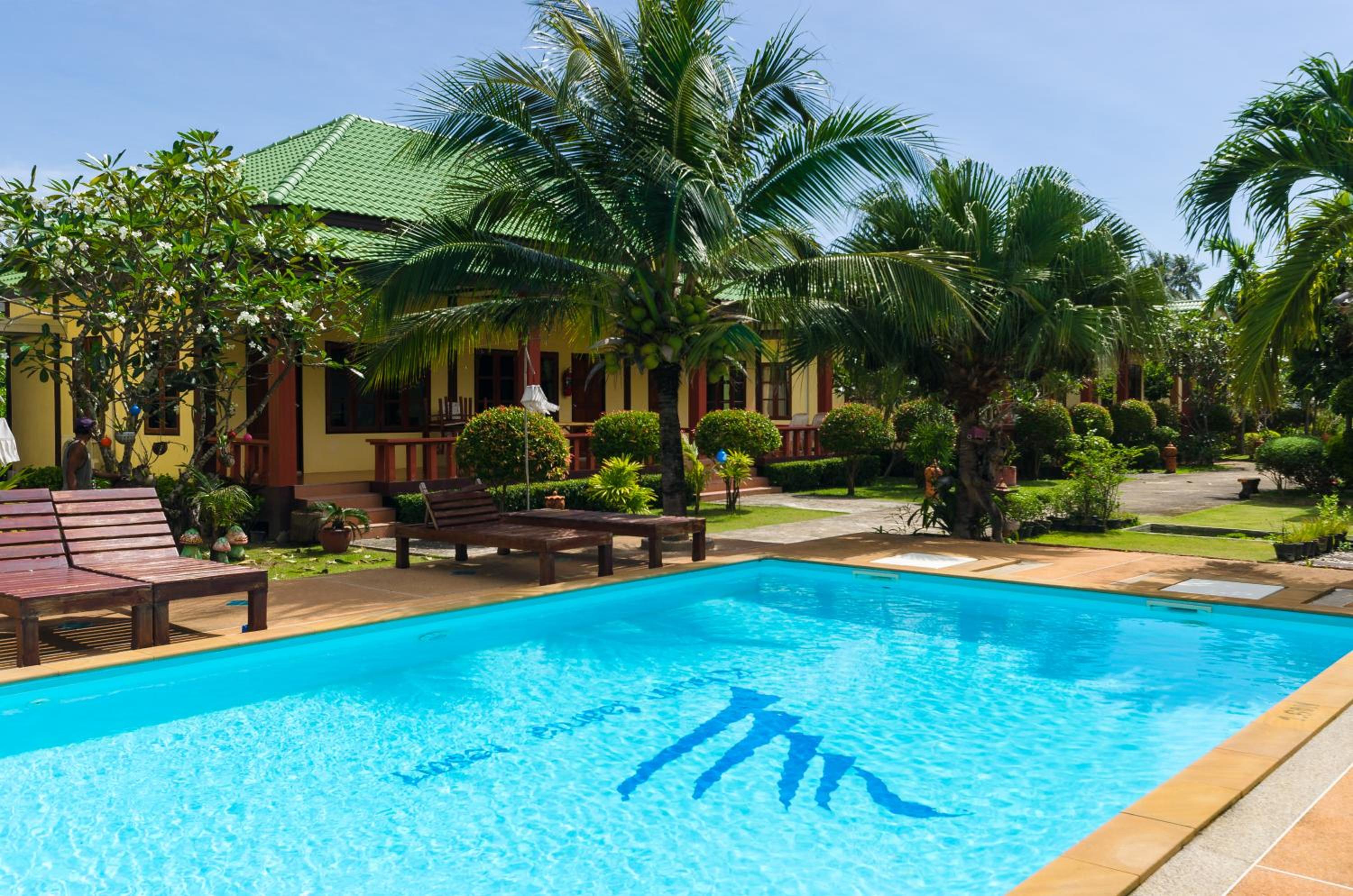 Sleep In Lanta Resort view 5