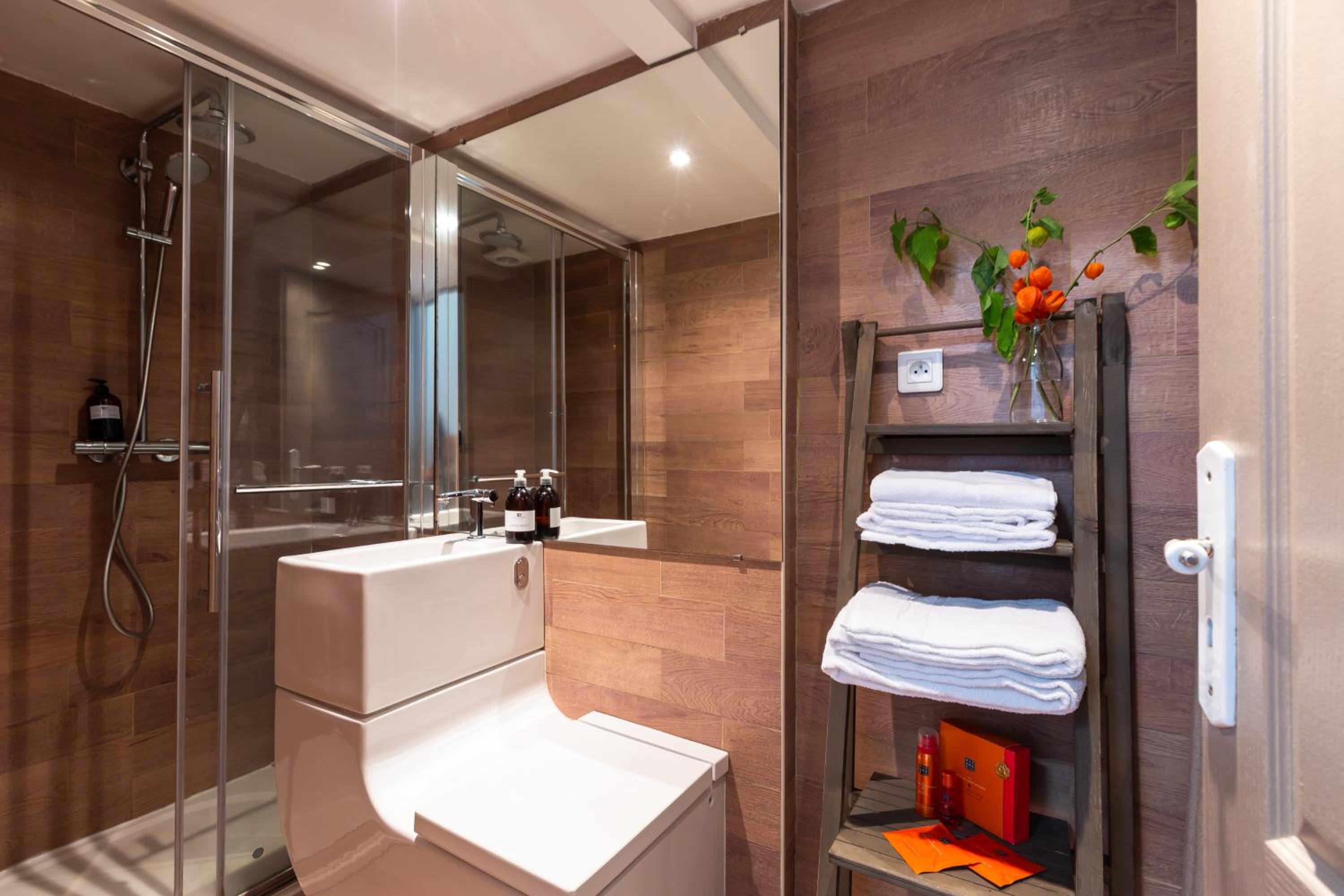 Artisan Lofts near Marais