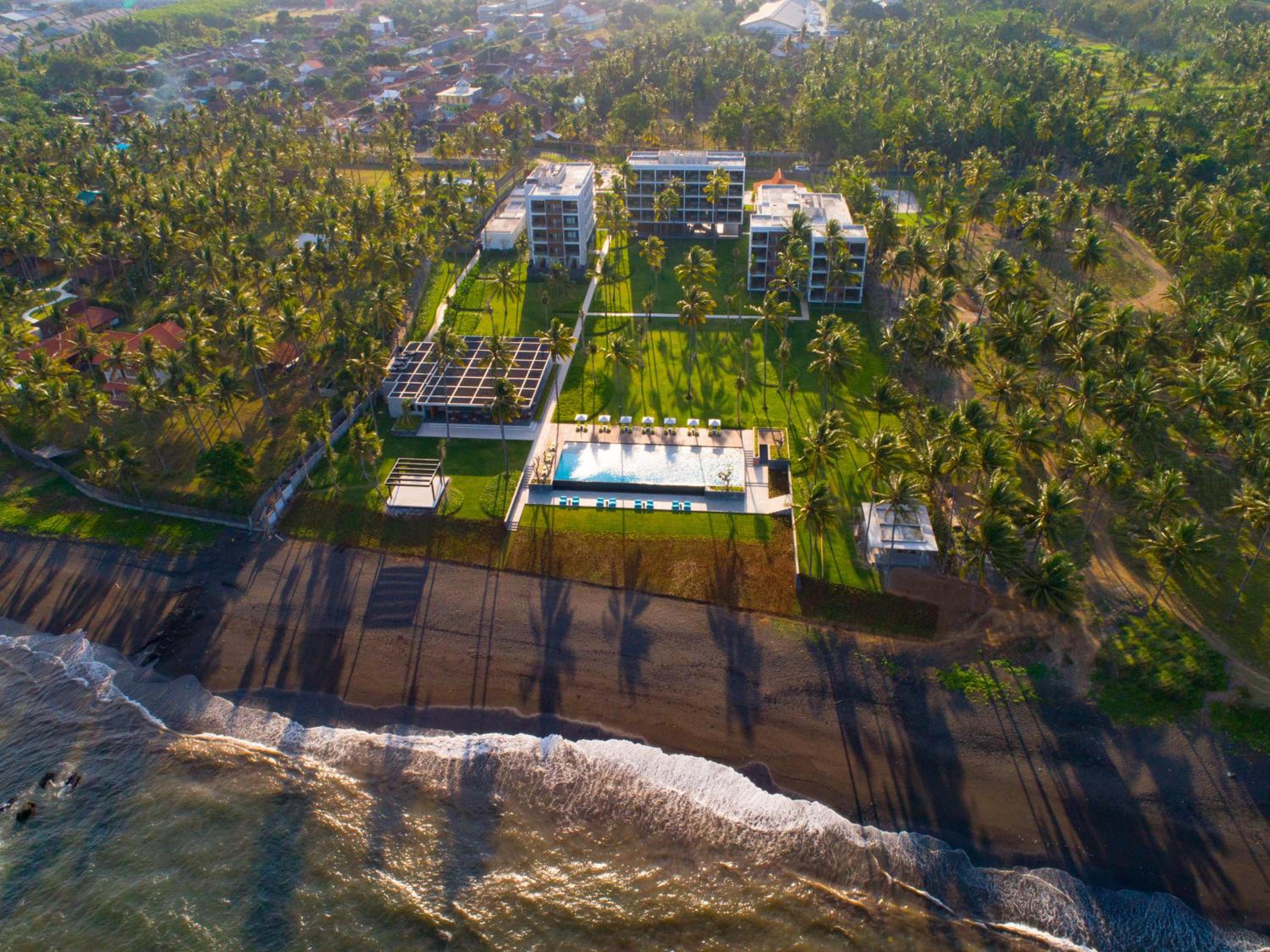 Hotel Dialoog Banyuwangi - Image 1