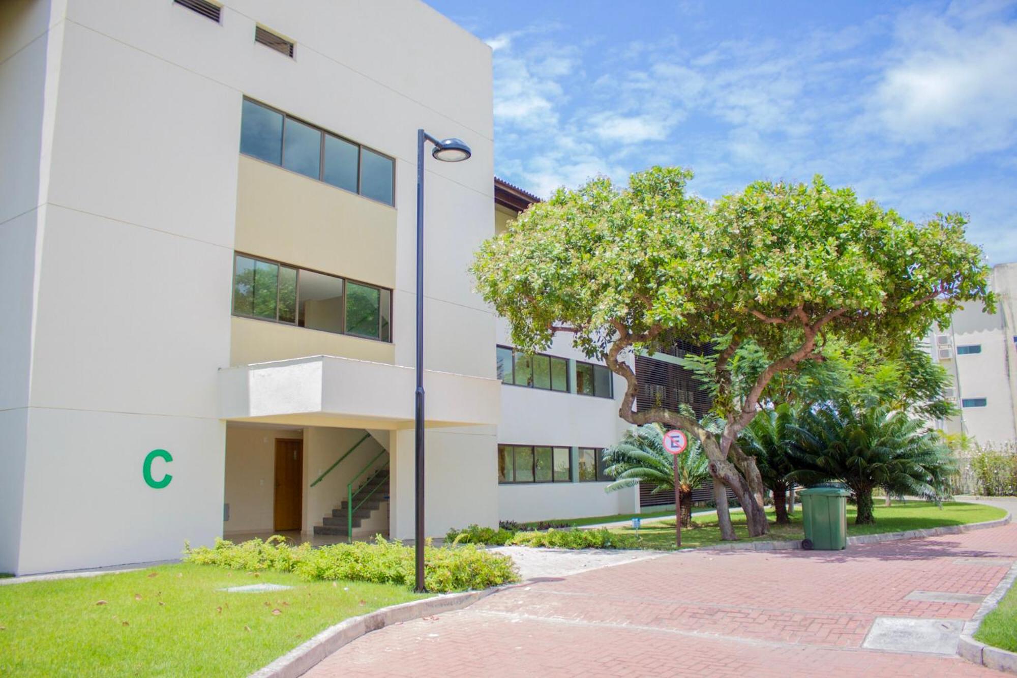 Flats de Luxo em Carneiros, a beira mar, pé na Areia | Carneiros Beach Resort