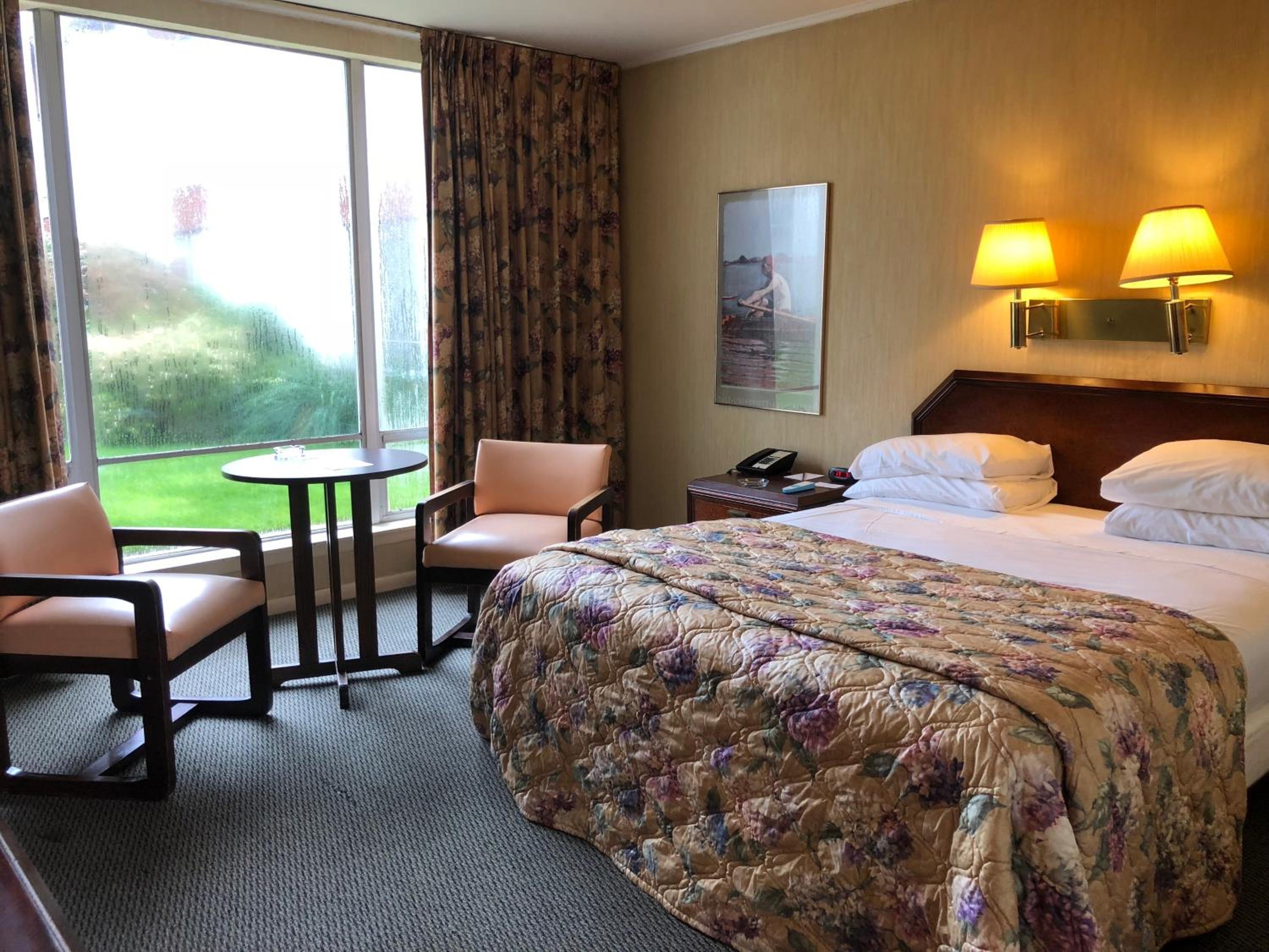 Gateway Inn - Property Image 14