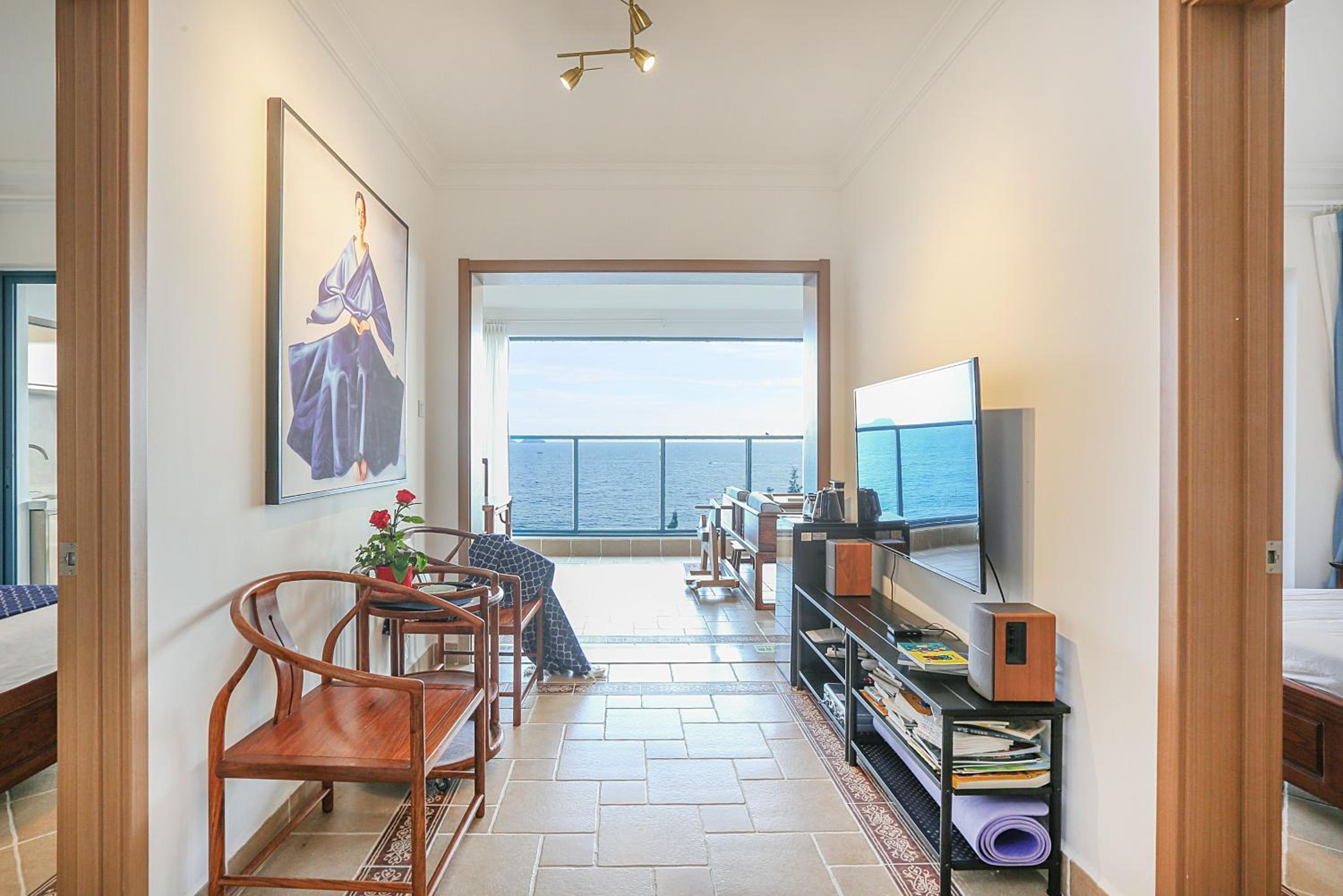 Listen to the Sea Apartment view 5