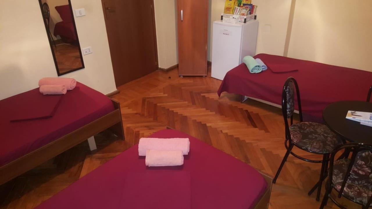 Elisabet Tirana