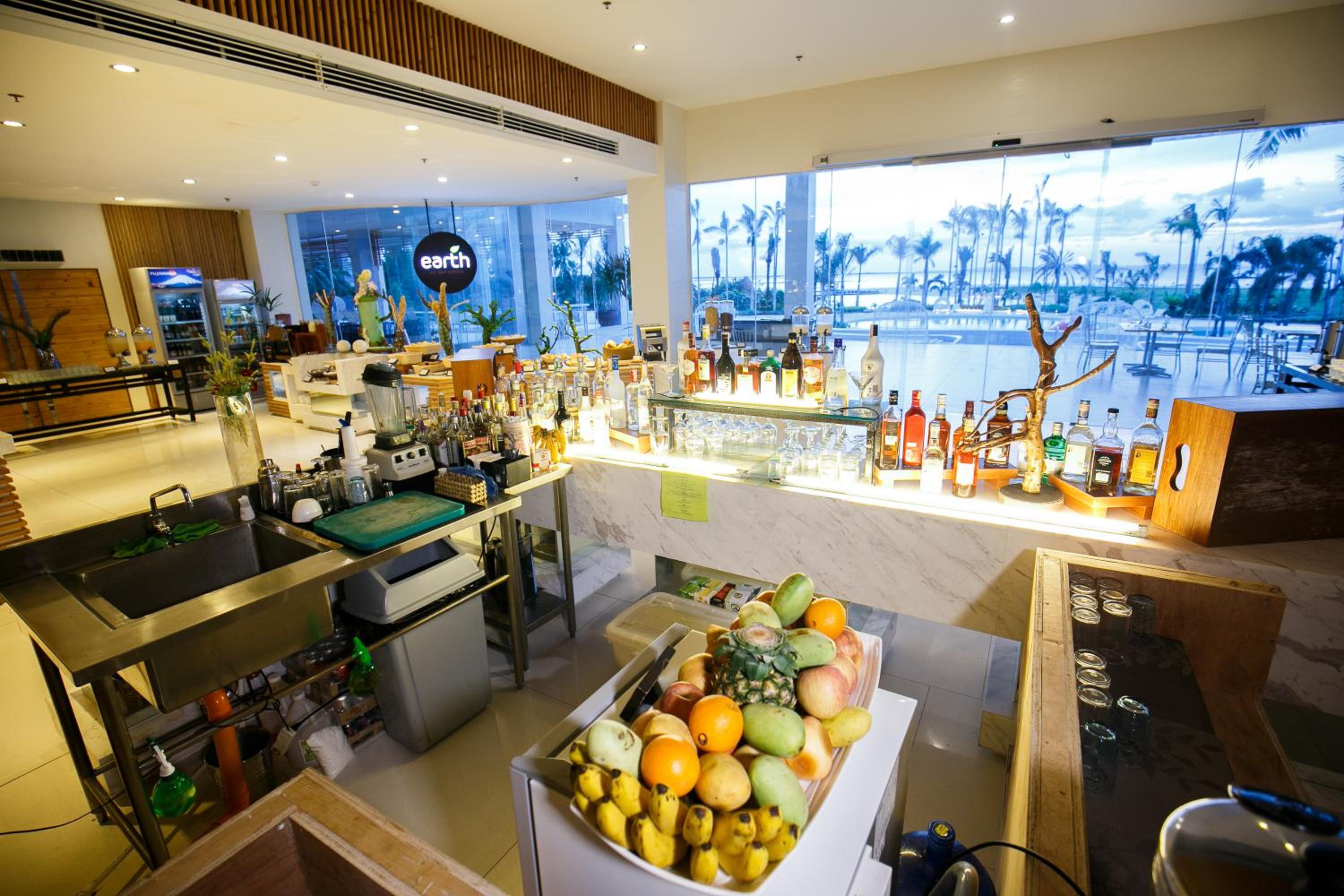 Solea Seaview Resort