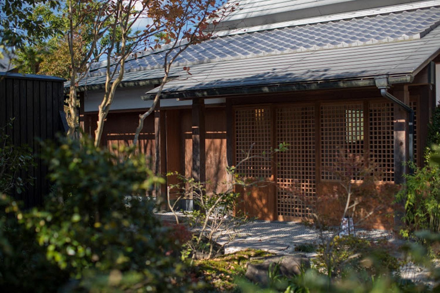 Okuhita Onsen Umehibiki