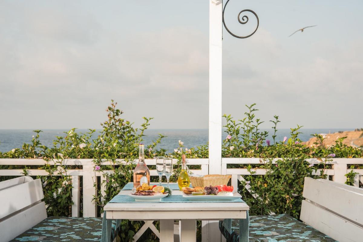 outdoor BBQ area